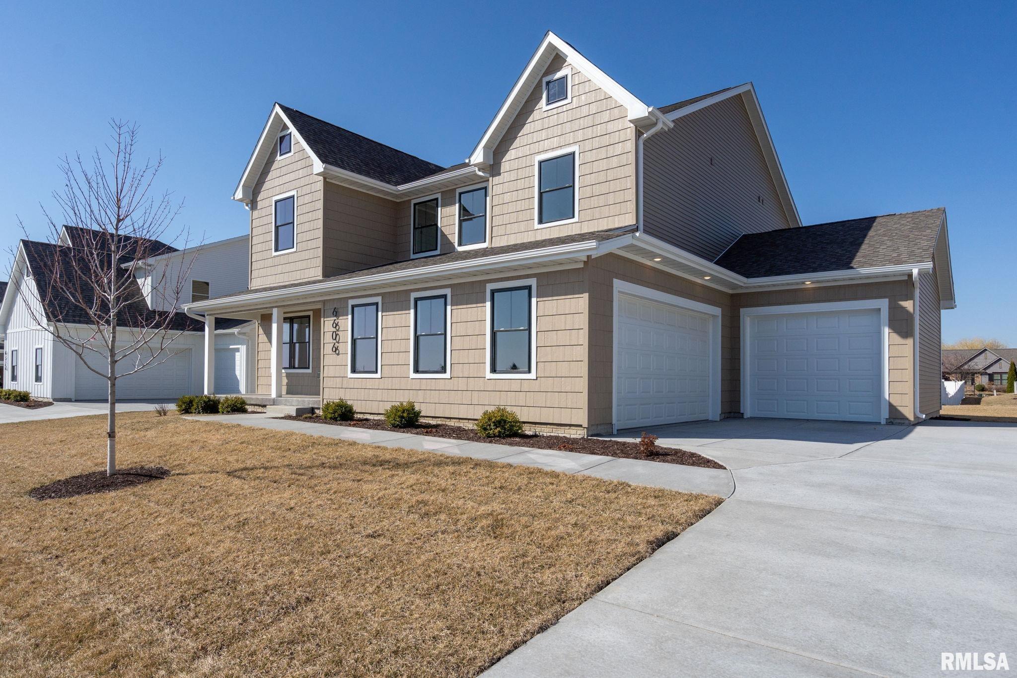 6606 Pelican Street, Bettendorf, Iowa image 2