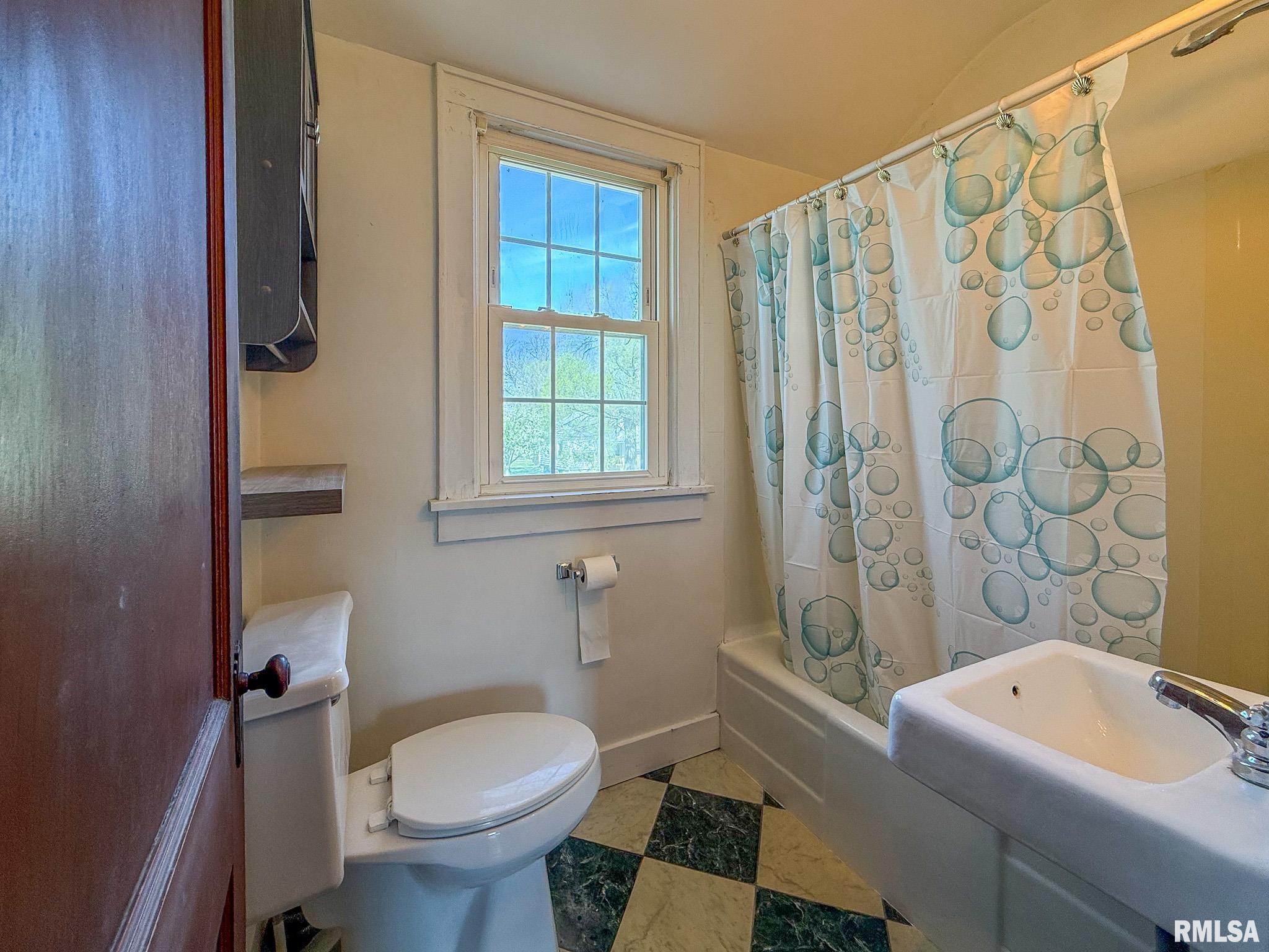623 W Beech Street, Chillicothe, Illinois image 17