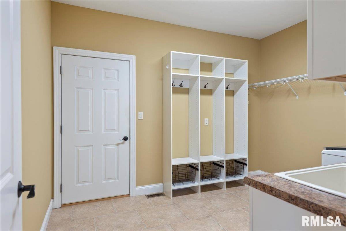 5909 Hedley Road, Springfield, Illinois image 25