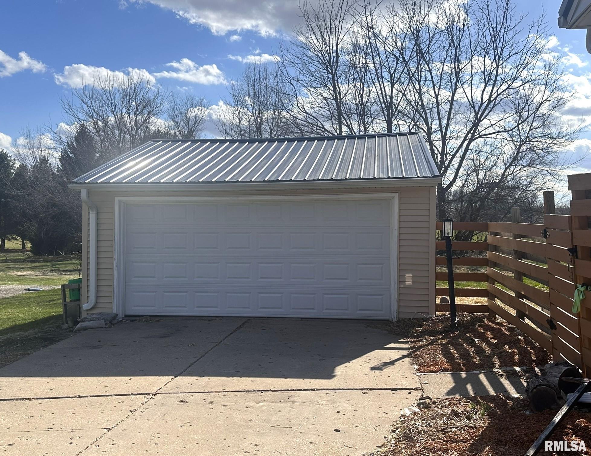 308 Galesburg Road, Knoxville, Illinois image 6