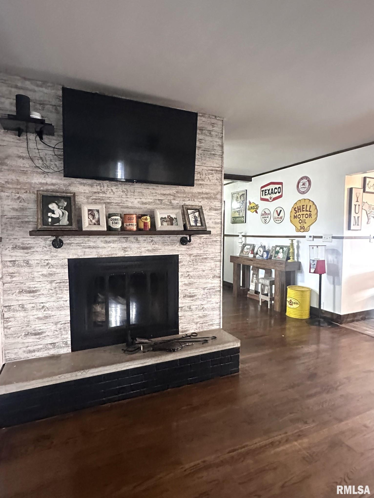 308 Galesburg Road, Knoxville, Illinois image 10