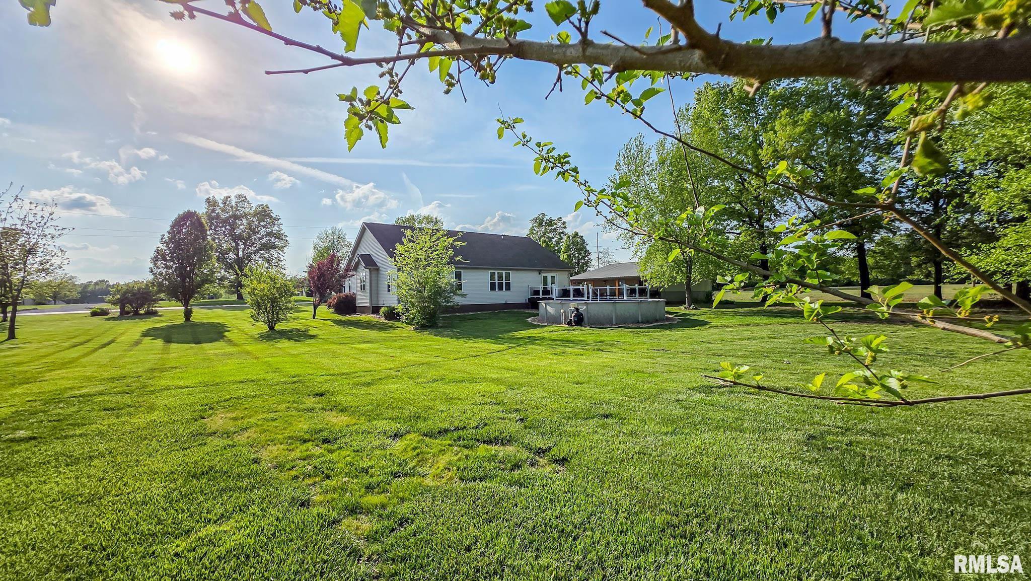 11964 Strawberry Road, Carbondale, Illinois image 32
