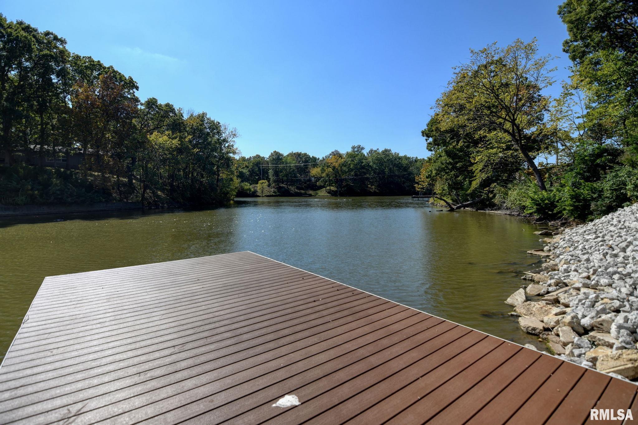3516 E Lakeshore Drive, Taylorville, Illinois image 44