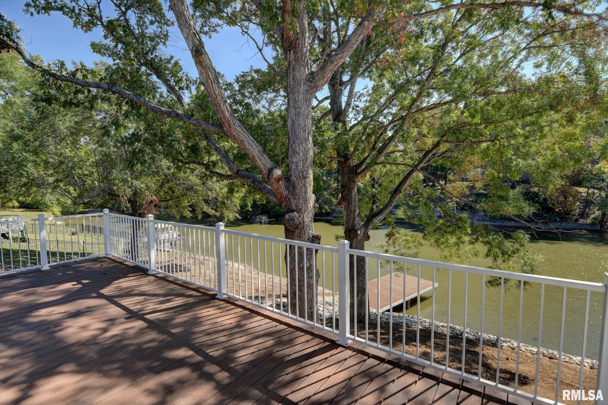 3516 E Lakeshore Drive, Taylorville, Illinois image 42