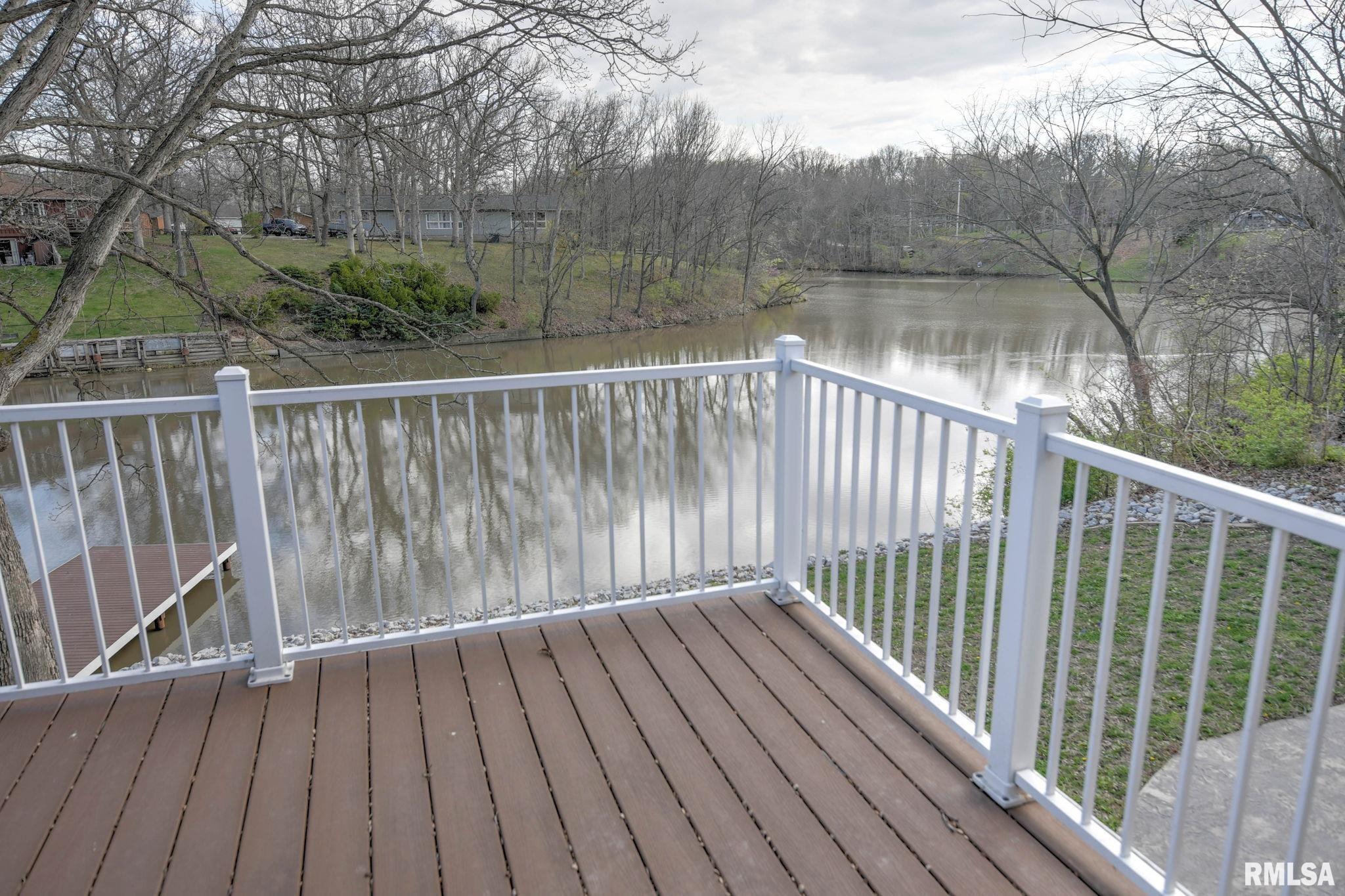3516 E Lakeshore Drive, Taylorville, Illinois image 29