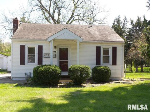 Photo of 3114 W GREENWOOD Place, Peoria, IL 61615 (MLS # PA1266096)