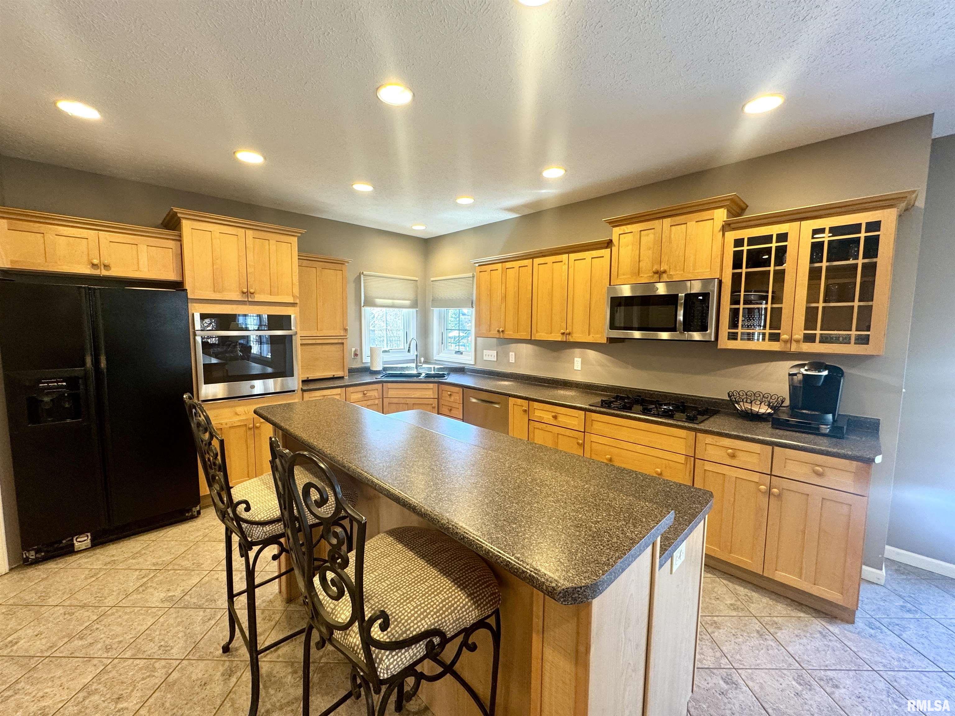 1215 W Wexford Place, Peoria, Illinois image 16