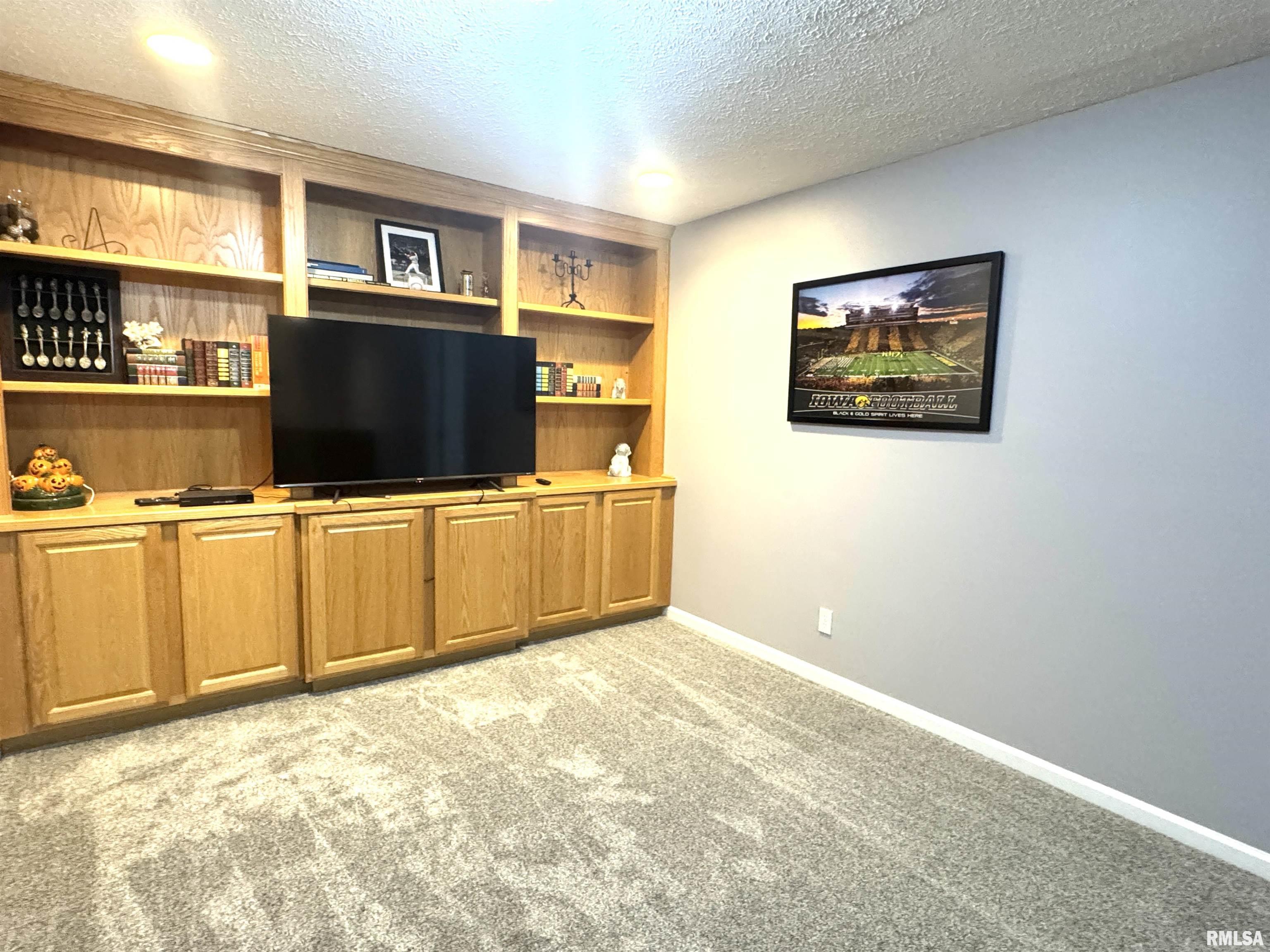 1215 W Wexford Place, Peoria, Illinois image 43