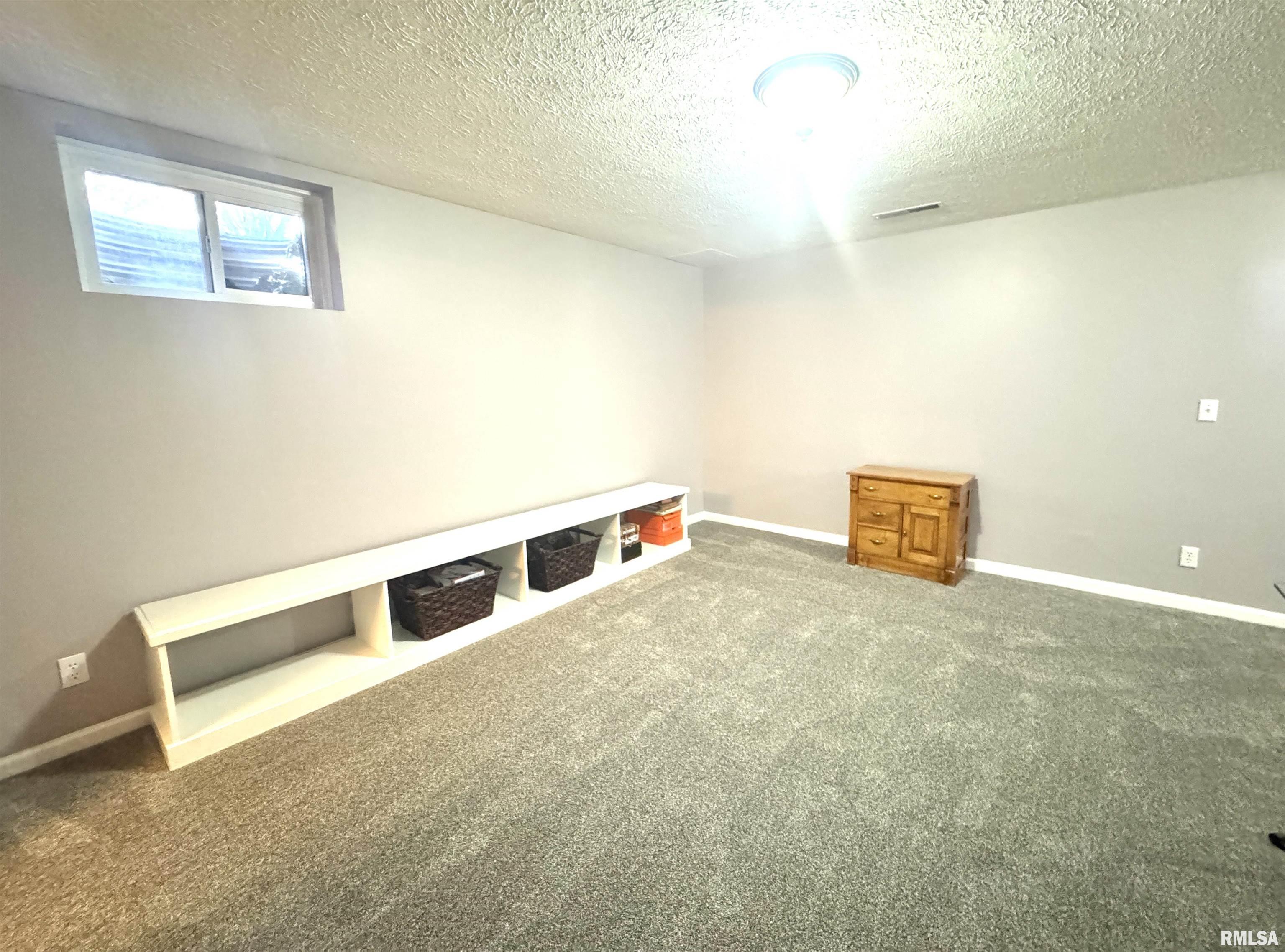 1215 W Wexford Place, Peoria, Illinois image 48