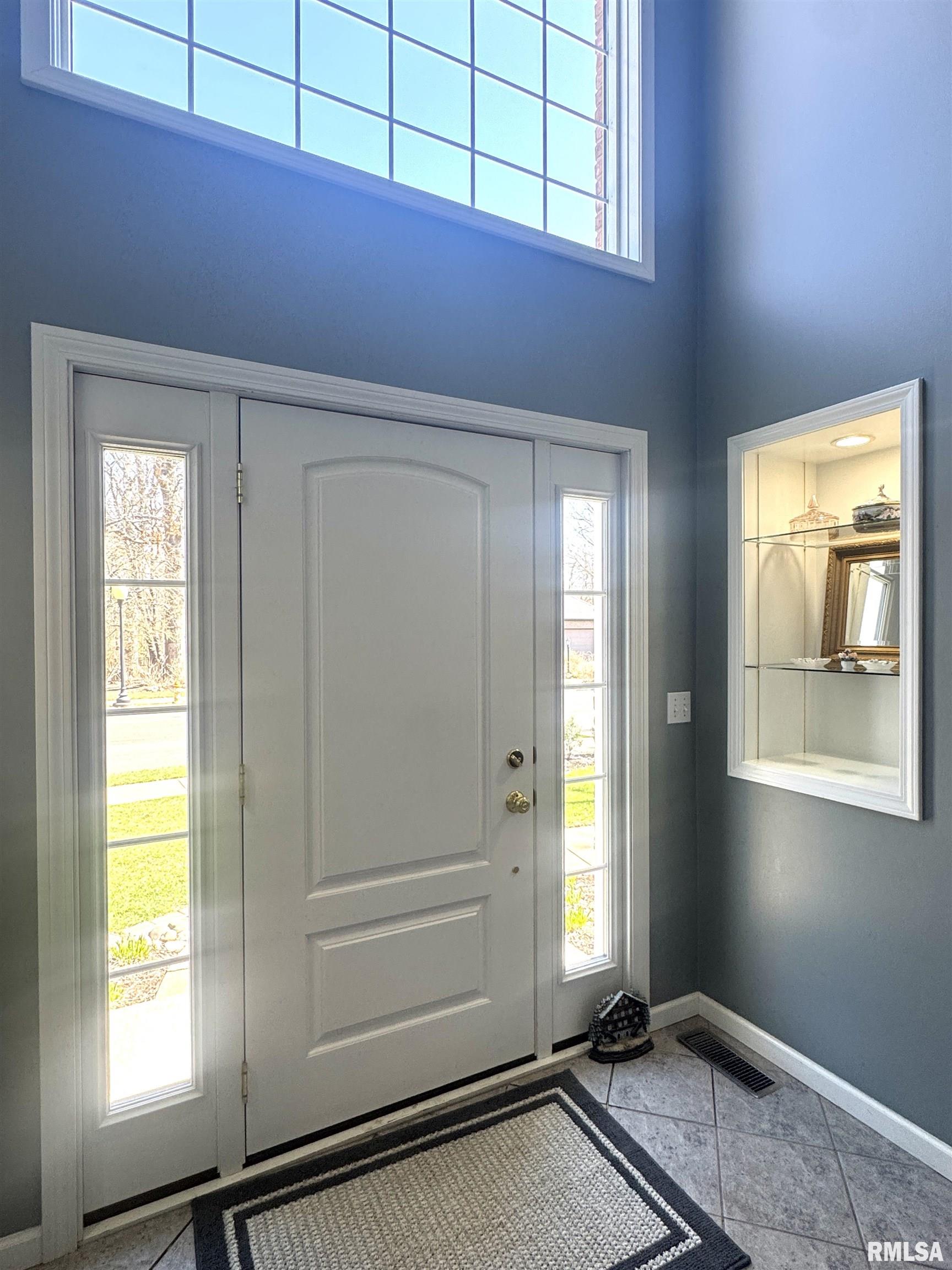 1215 W Wexford Place, Peoria, Illinois image 5