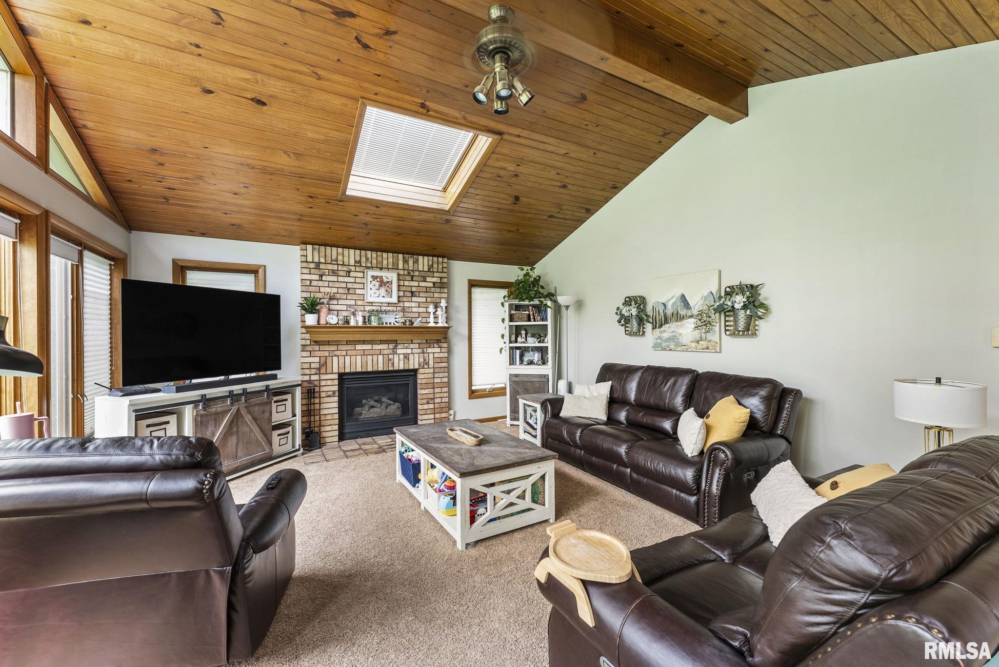 914 32nd Avenue Court, Moline, Illinois image 7