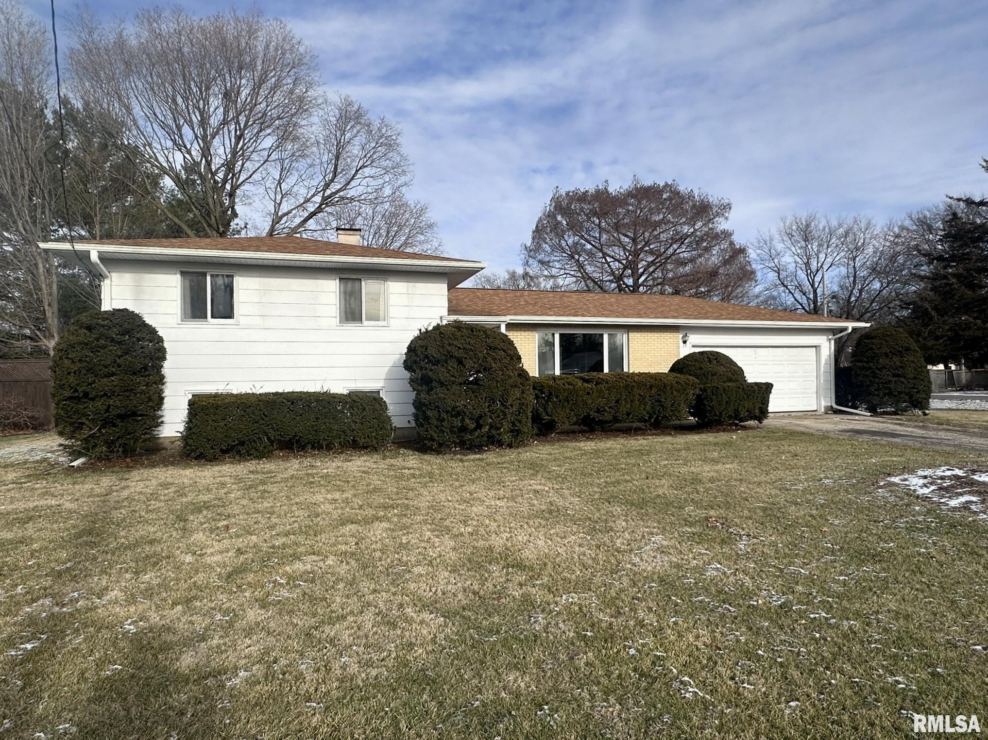 1839 Robertson Avenue, Galesburg, Illinois image 7