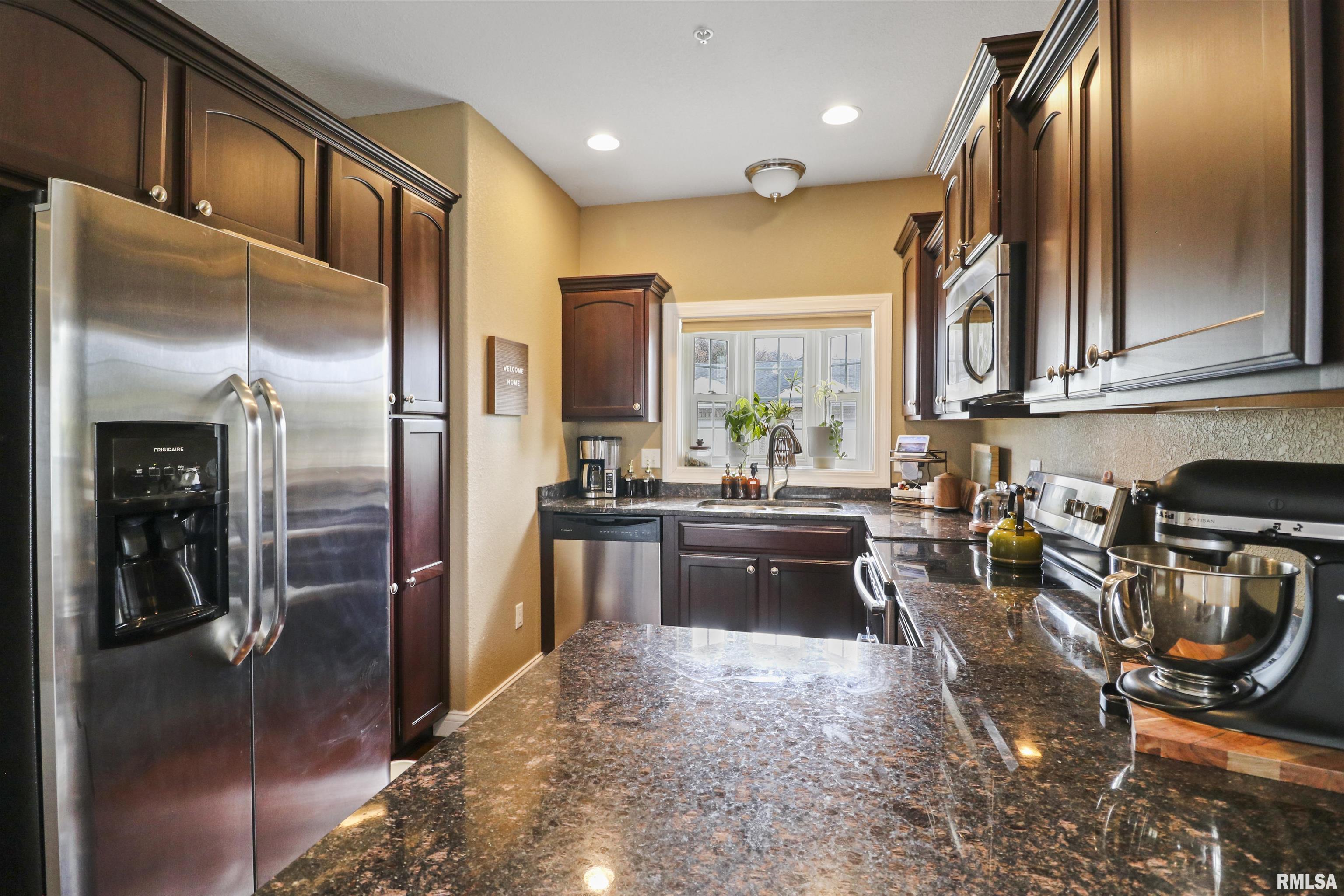 3407 W King James Road, Peoria, Illinois image 8