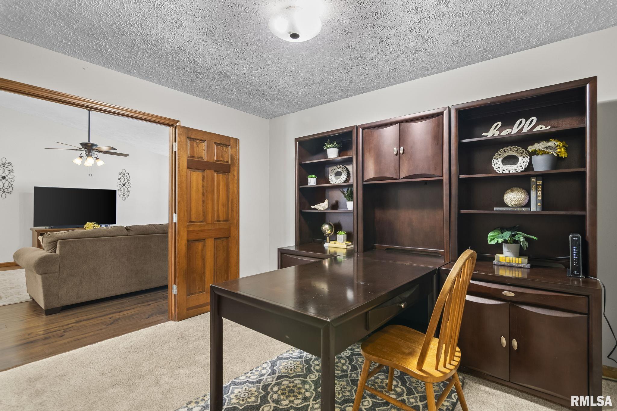 3920 Brandonshire Drive, Springfield, Illinois image 21