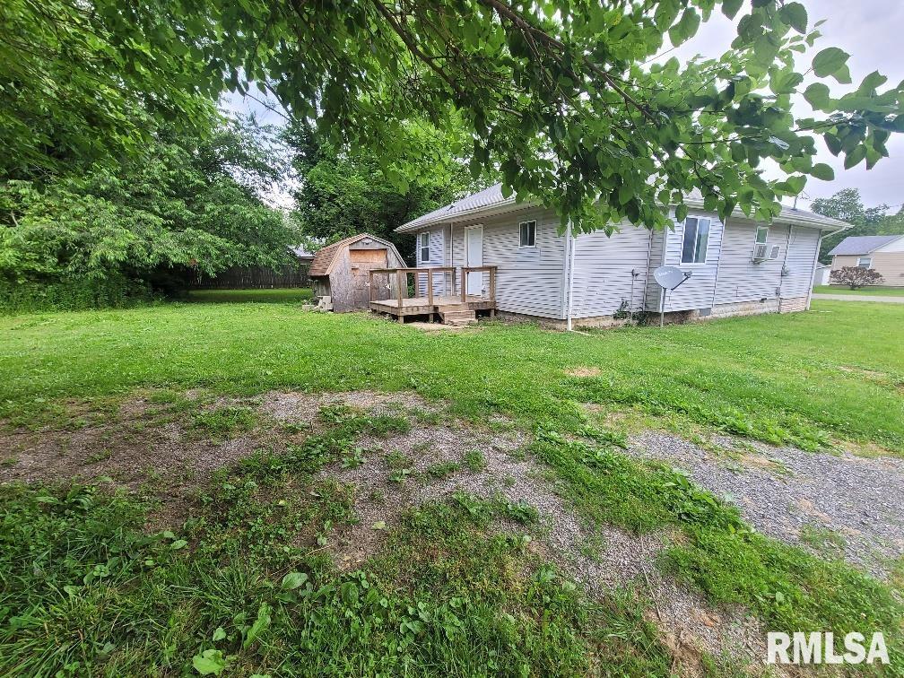301 N Stotlar Street, Benton, Illinois image 28