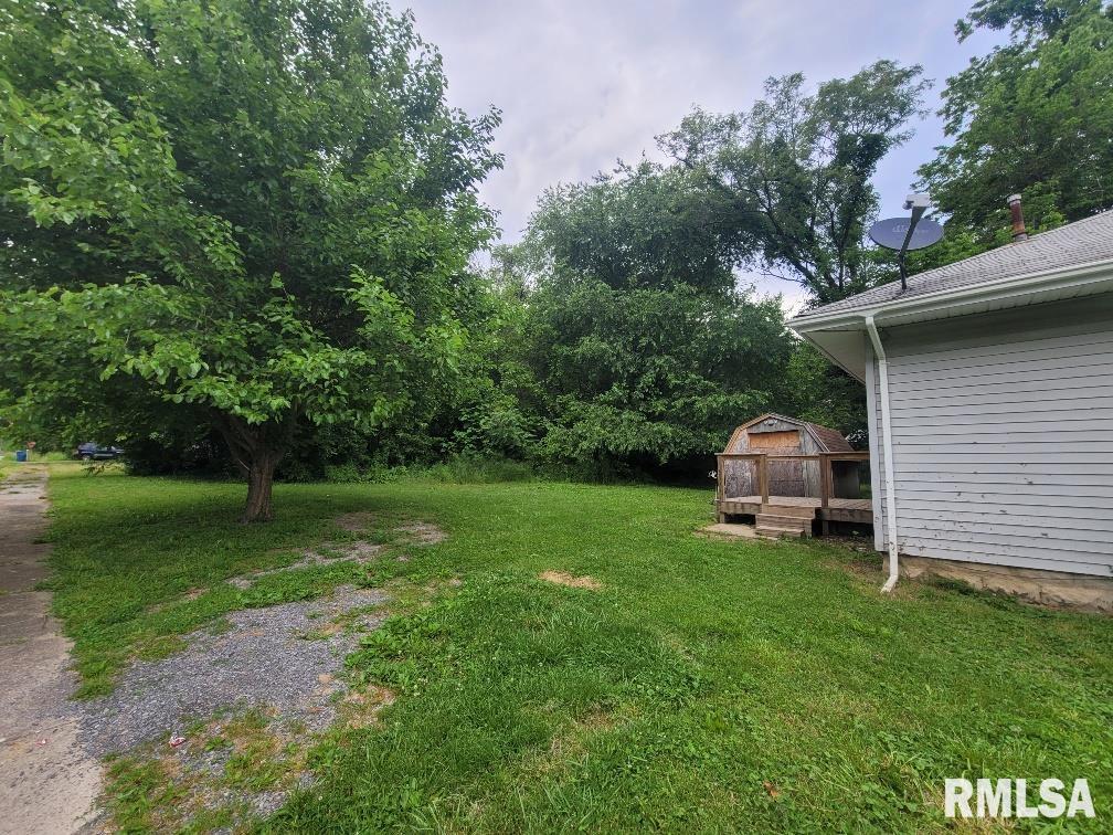 301 N Stotlar Street, Benton, Illinois image 27
