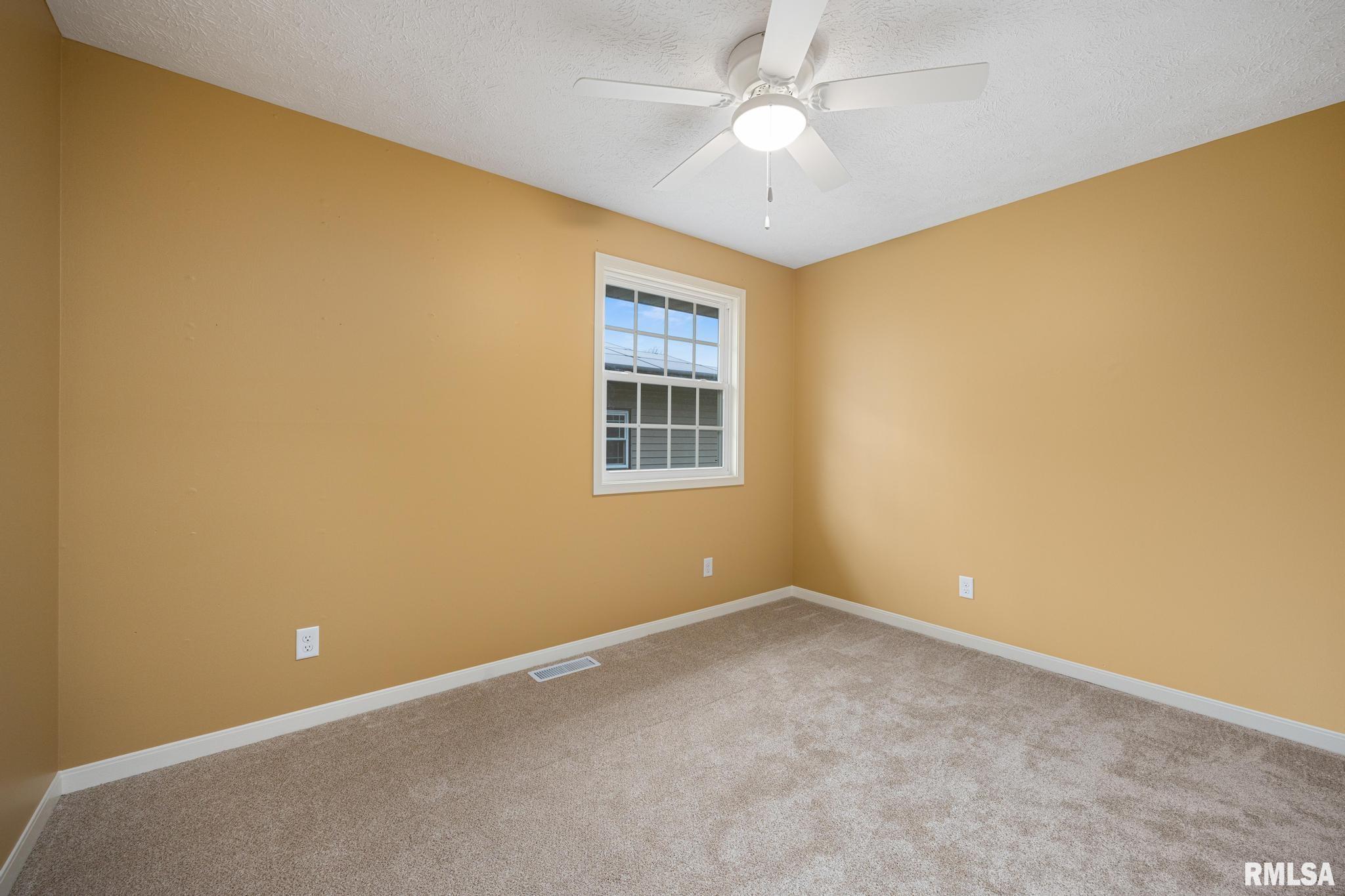 1324 W Chestnut Street, Chillicothe, Illinois image 18