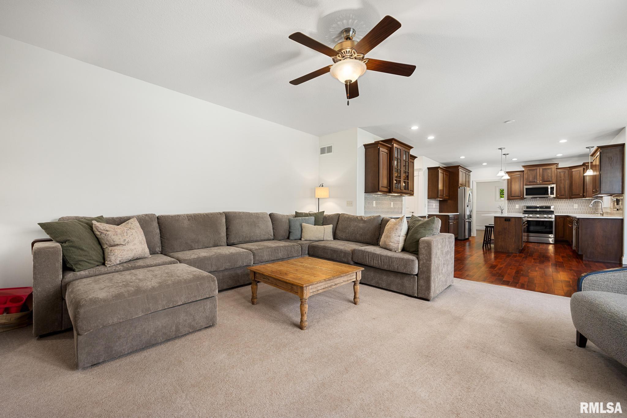 441 Coral Drive, Morton, Illinois image 21