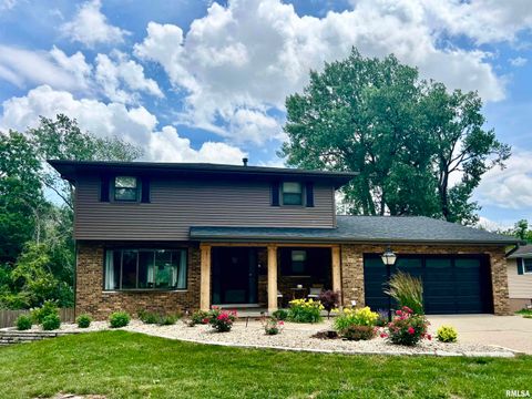 Homes For Sale - 4620 N Rosemead Drive<br/> Peoria, IL 61614