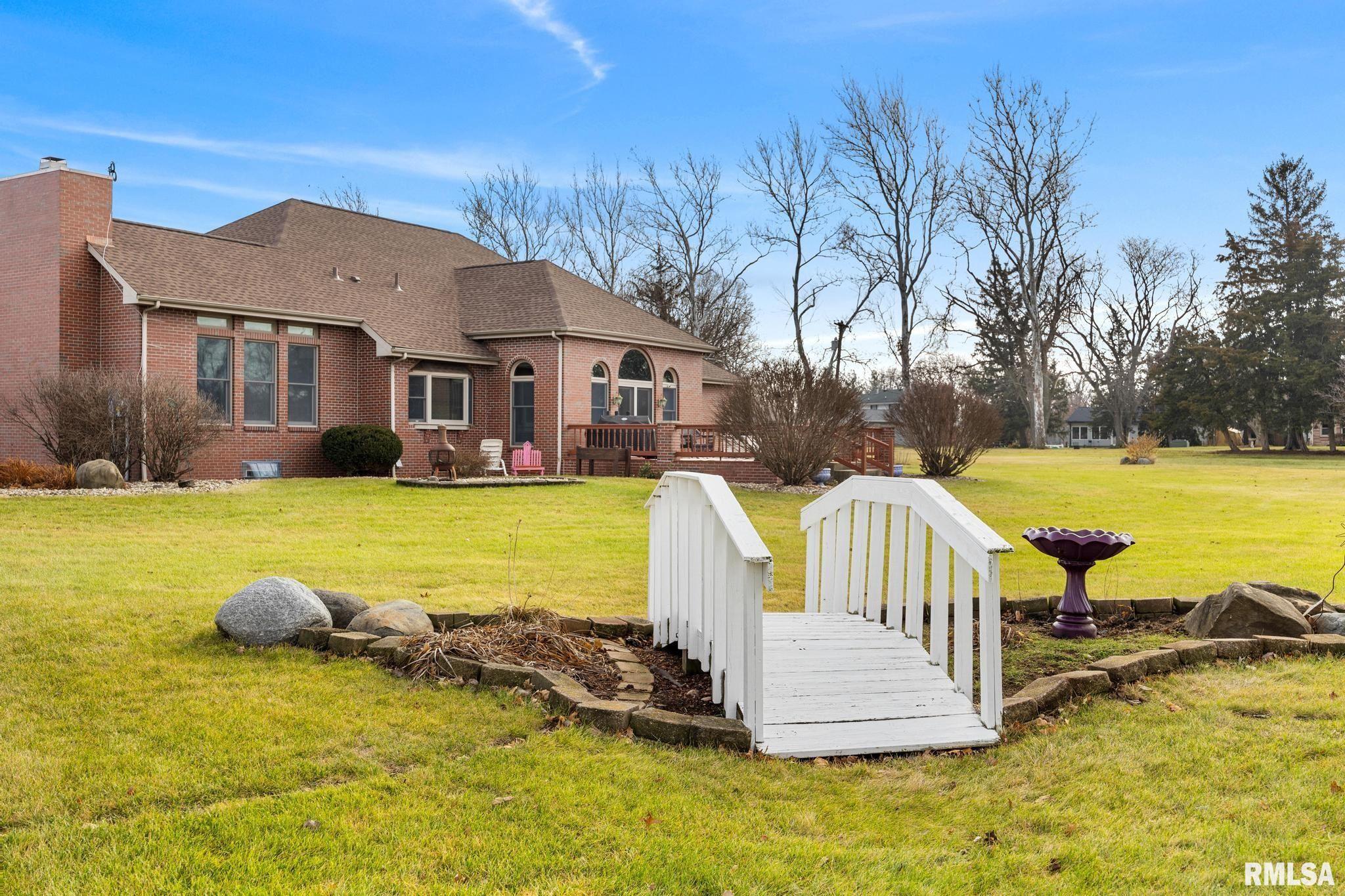 1039 Warren Street, Henry, Illinois image 38