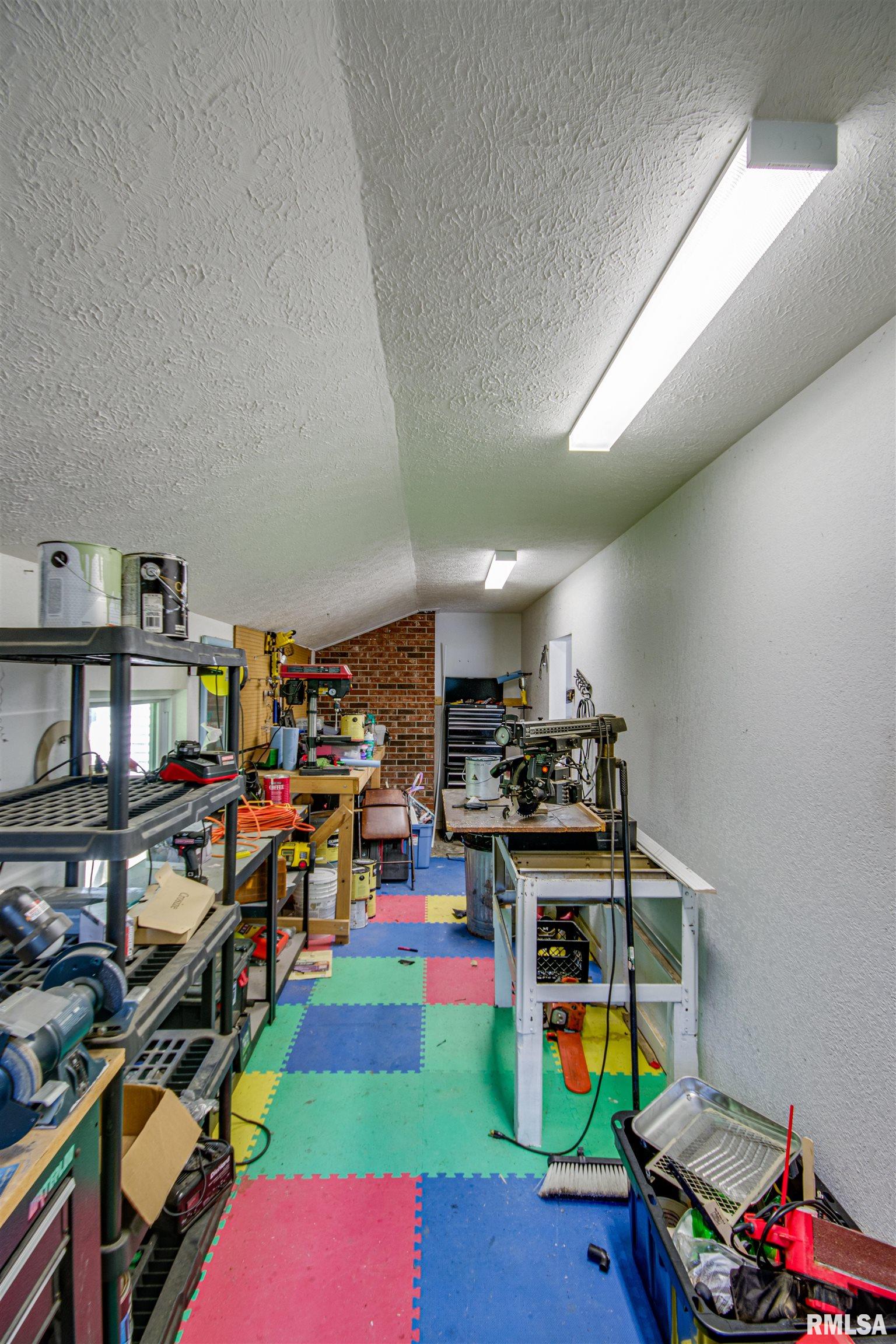 3419 Hotze Road, Salem, Illinois image 45