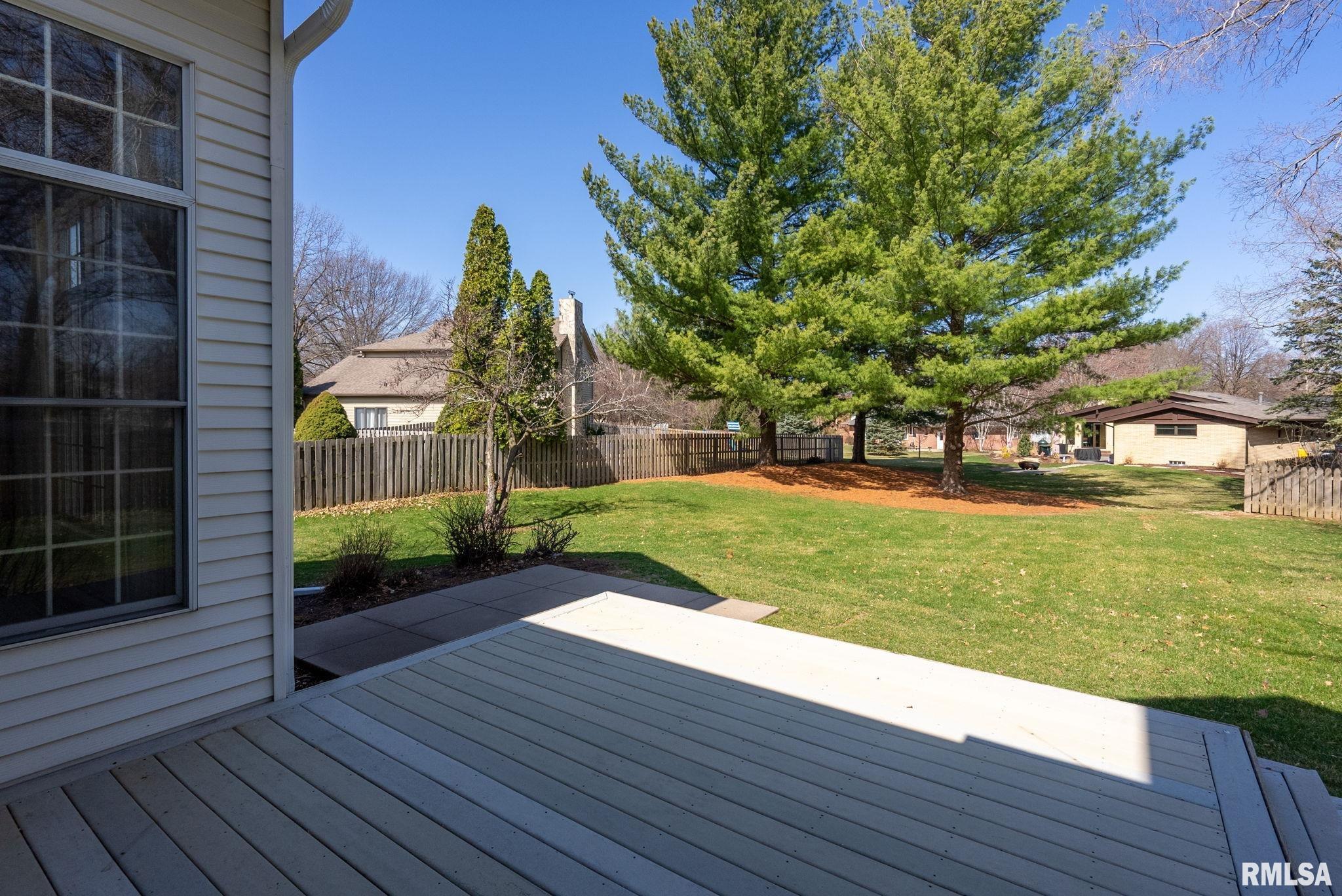 19 Velie Drive, Rock Island, Illinois image 37