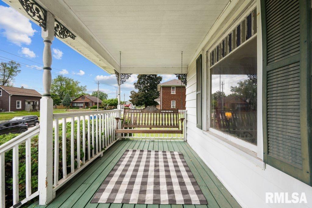 1535 13th Avenue, Moline, Illinois image 3