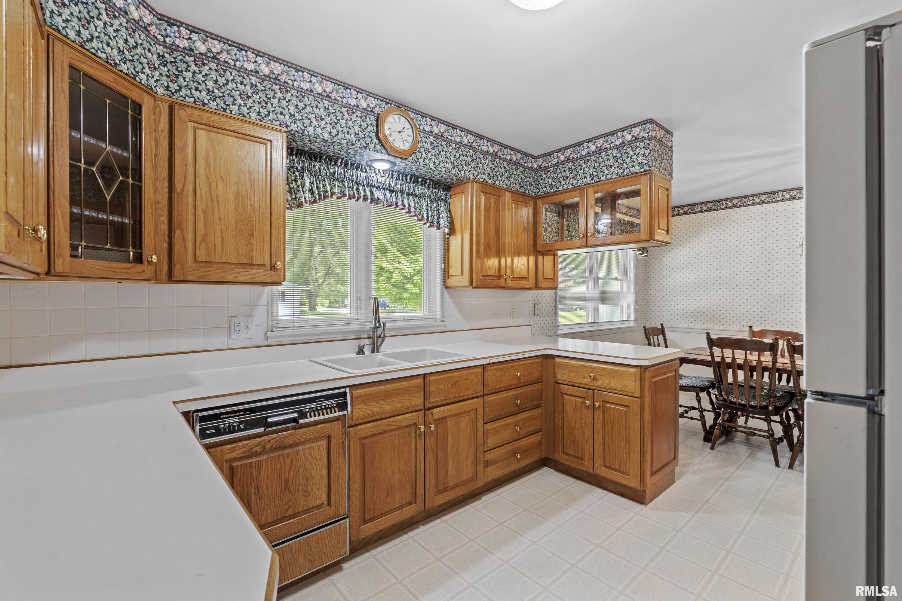 4034 35th Street, Rock Island, Illinois image 28