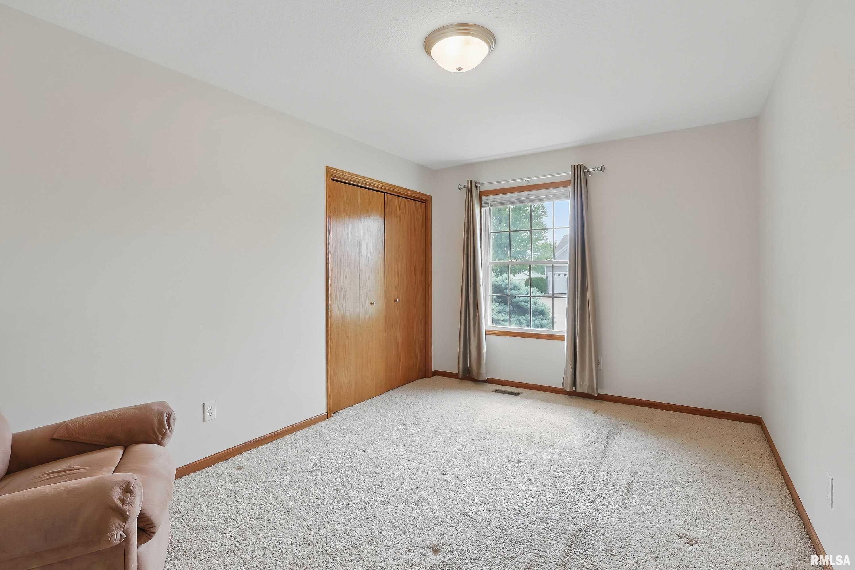 1520 E 6th Street, Coal Valley, Illinois image 16