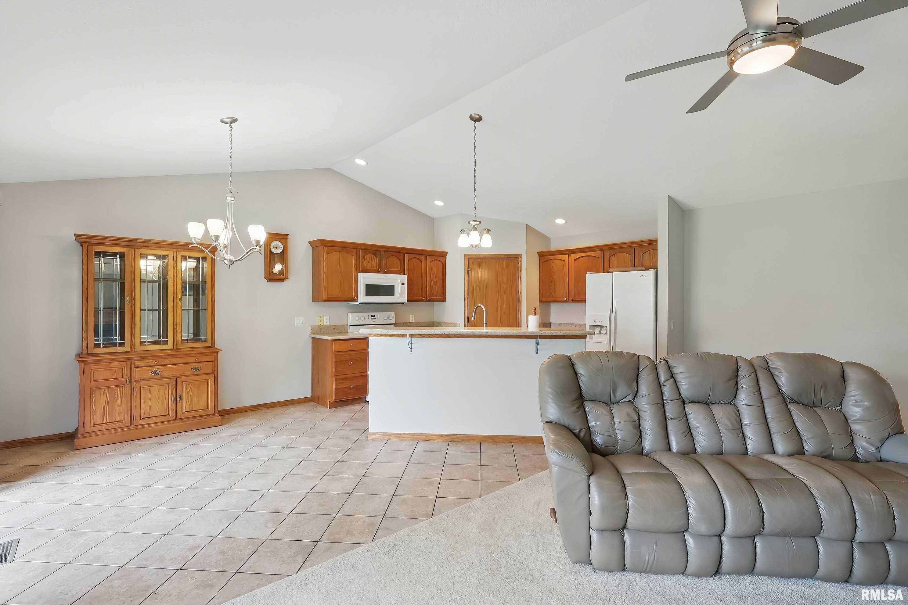 1520 E 6th Street, Coal Valley, Illinois image 14