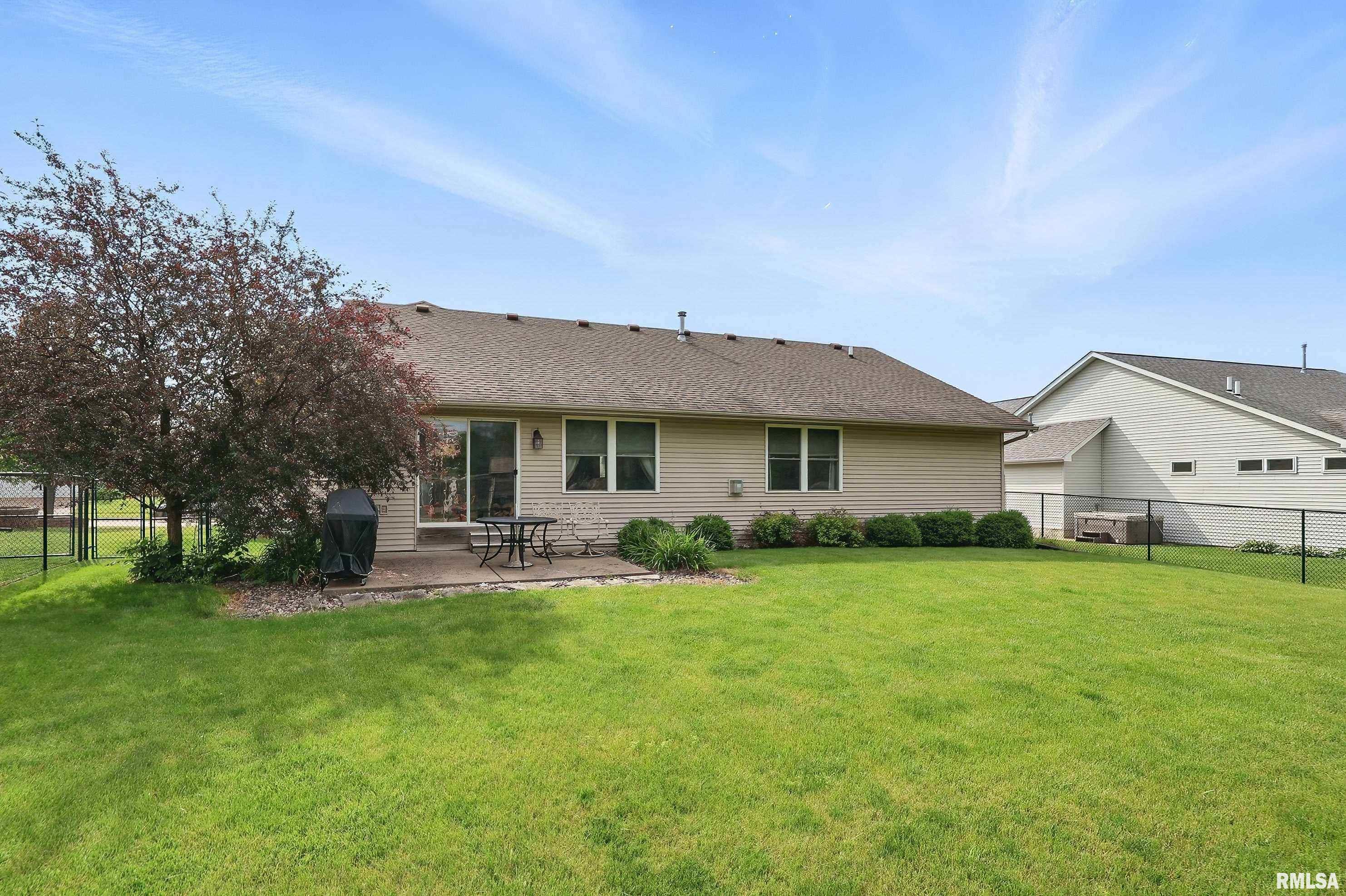 1520 E 6th Street, Coal Valley, Illinois image 34