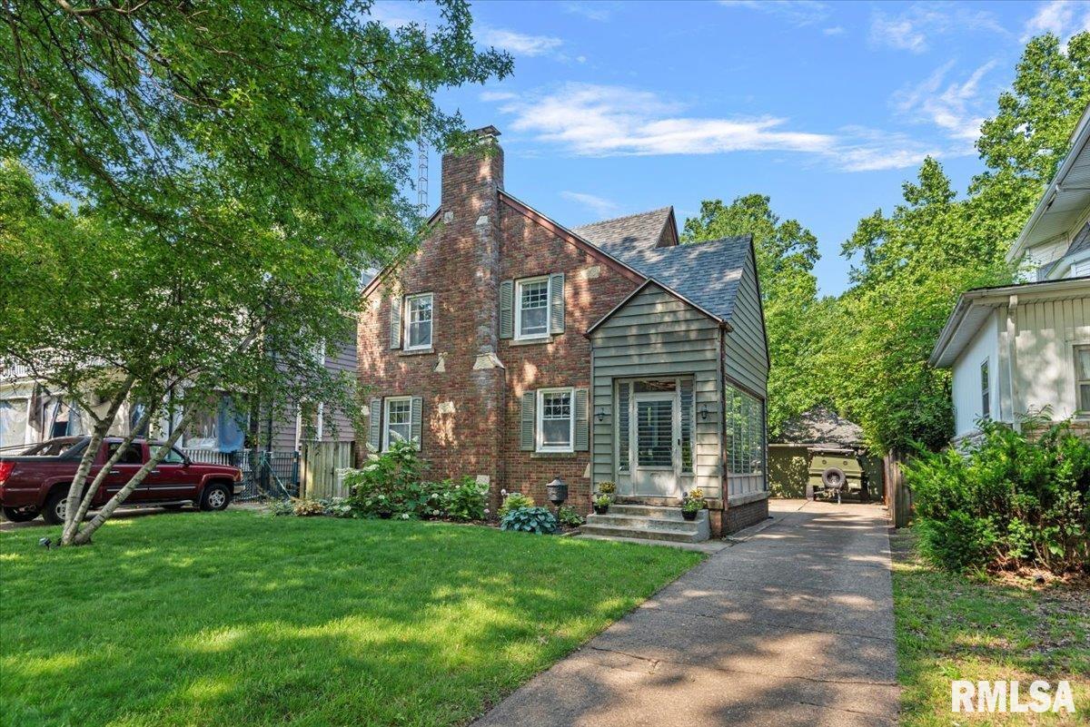 825 S Walnut Street, Springfield, Illinois image 2