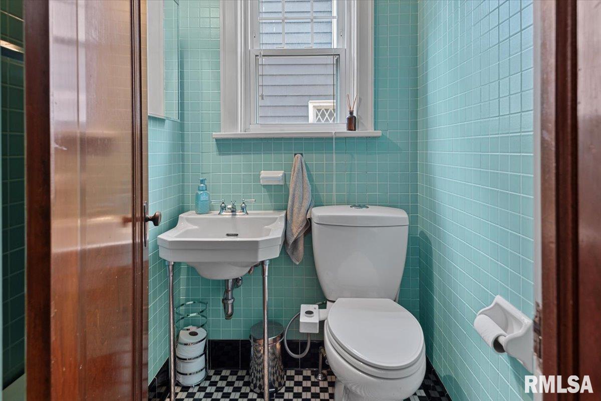 825 S Walnut Street, Springfield, Illinois image 10