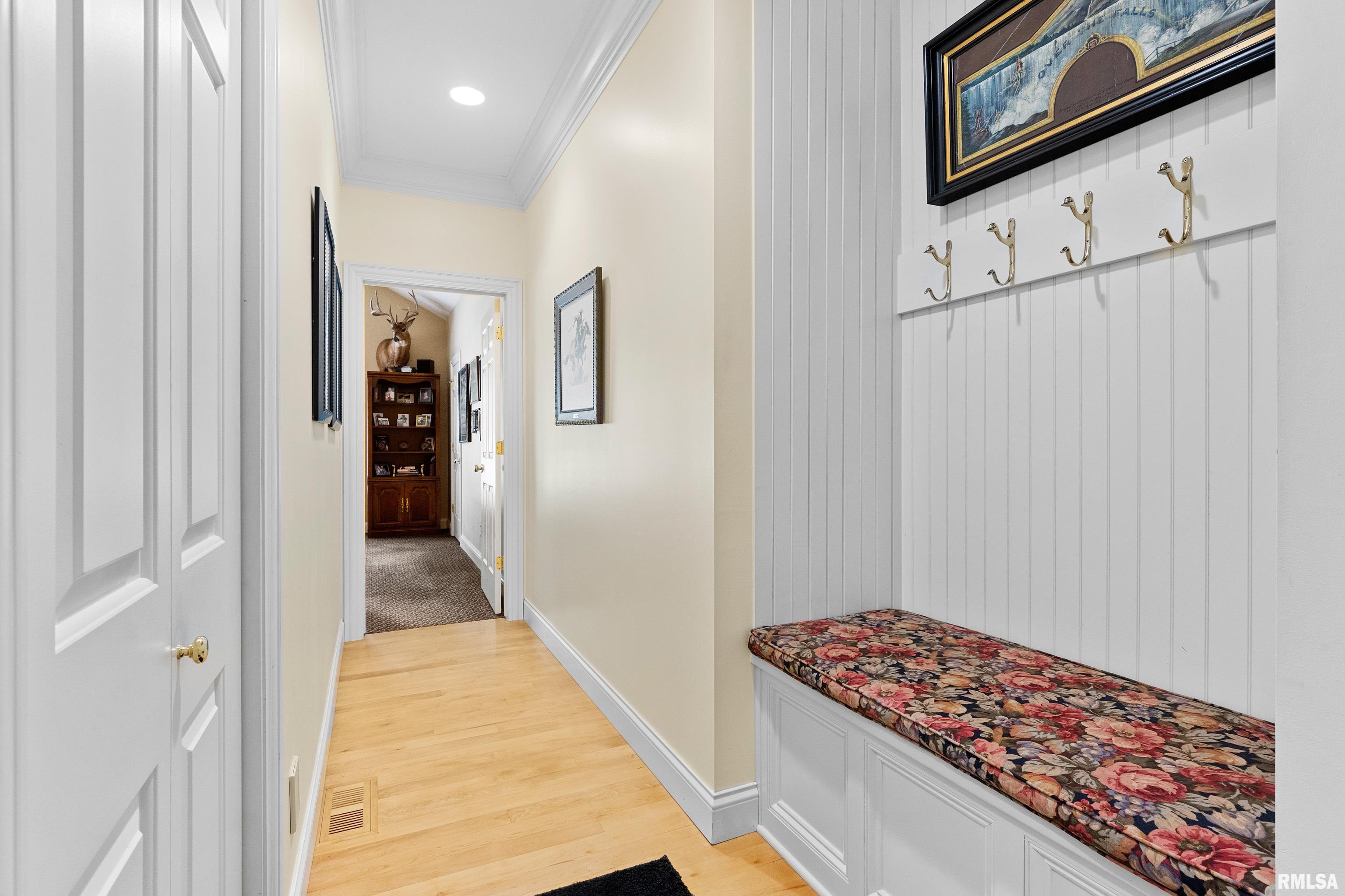 11518 N Nettle Creek Drive, Dunlap, Illinois image 28