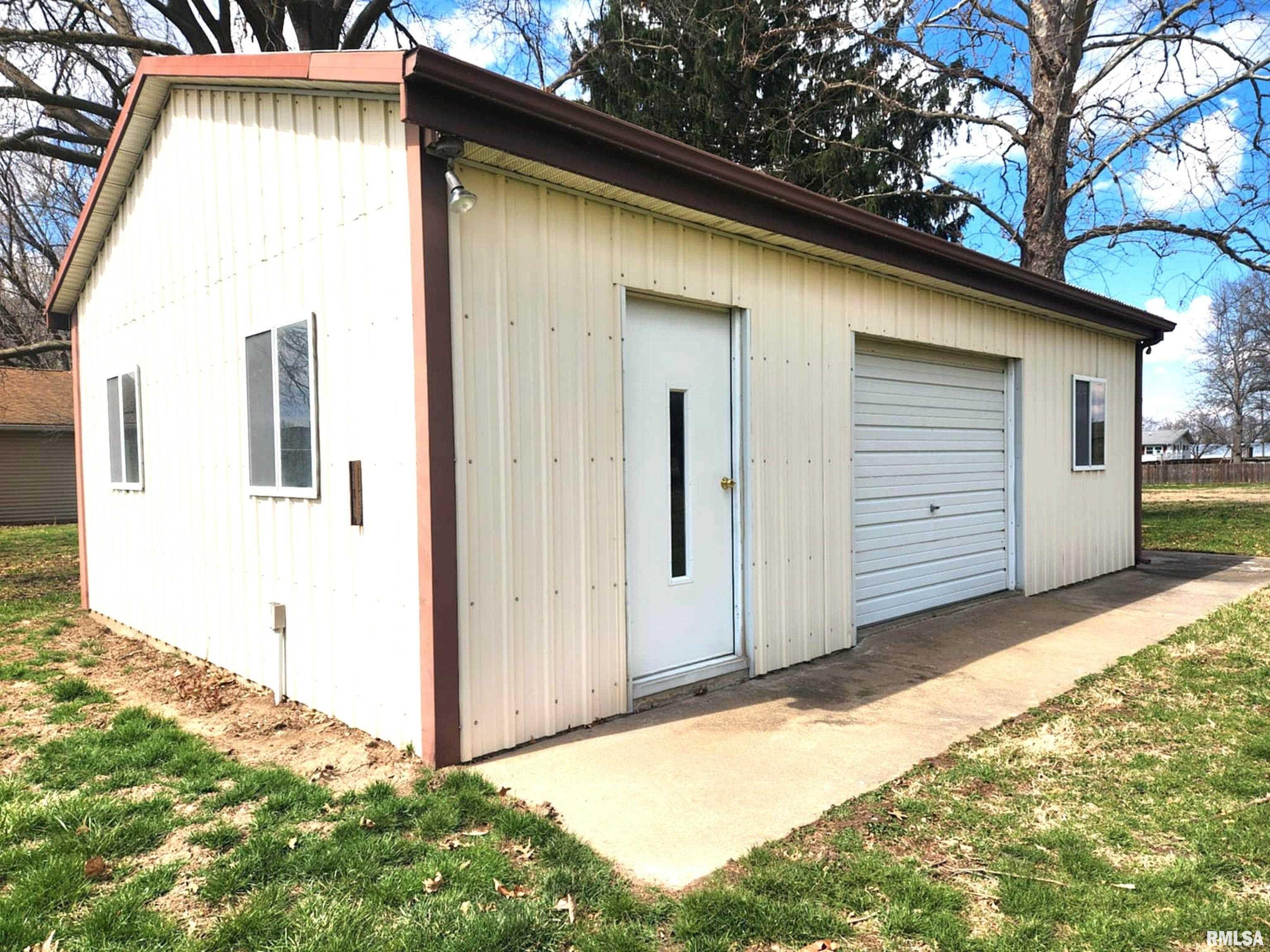 1615 Highland Lane, Quincy, Illinois image 28