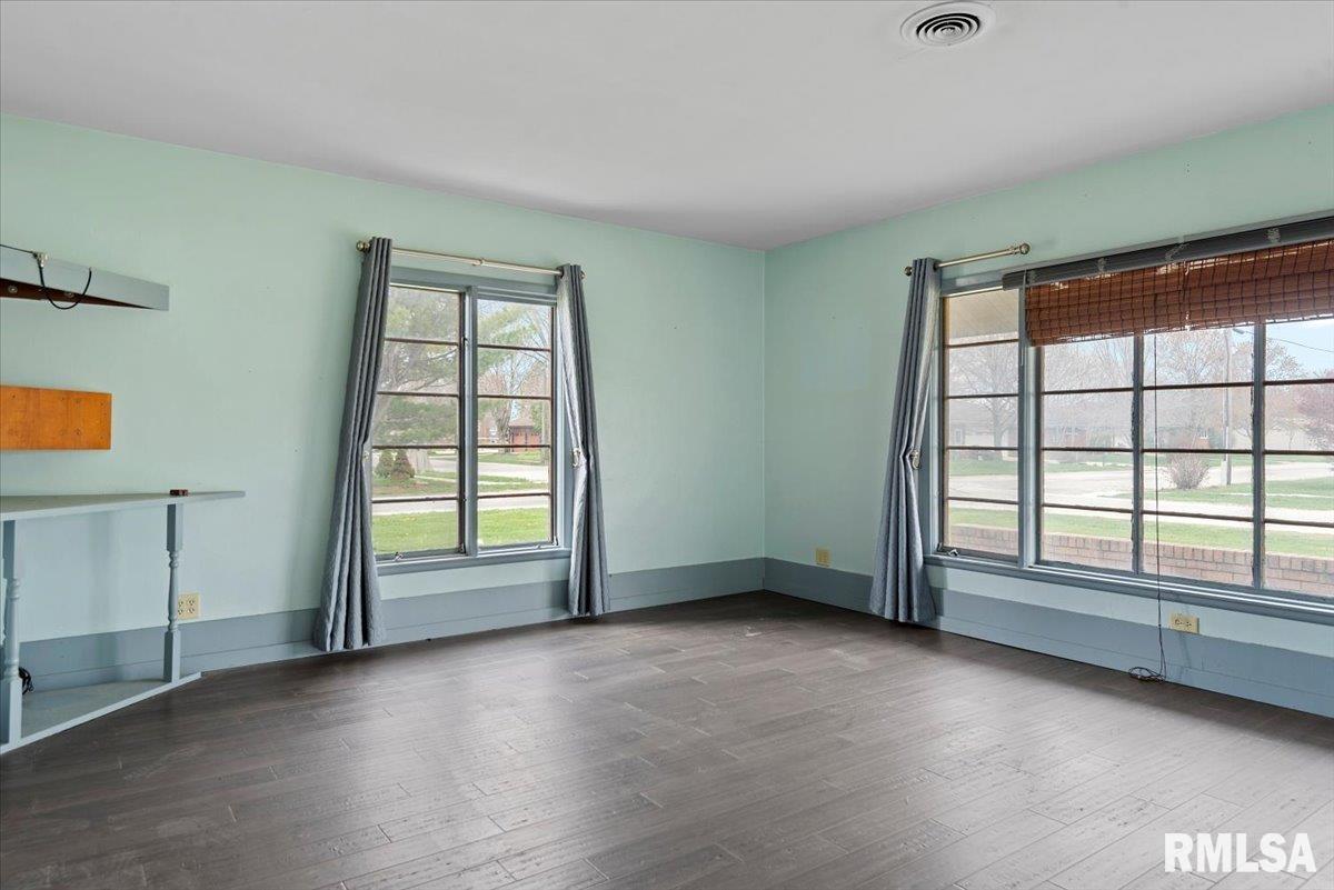 203 N Olive Street, New Berlin, Illinois image 10