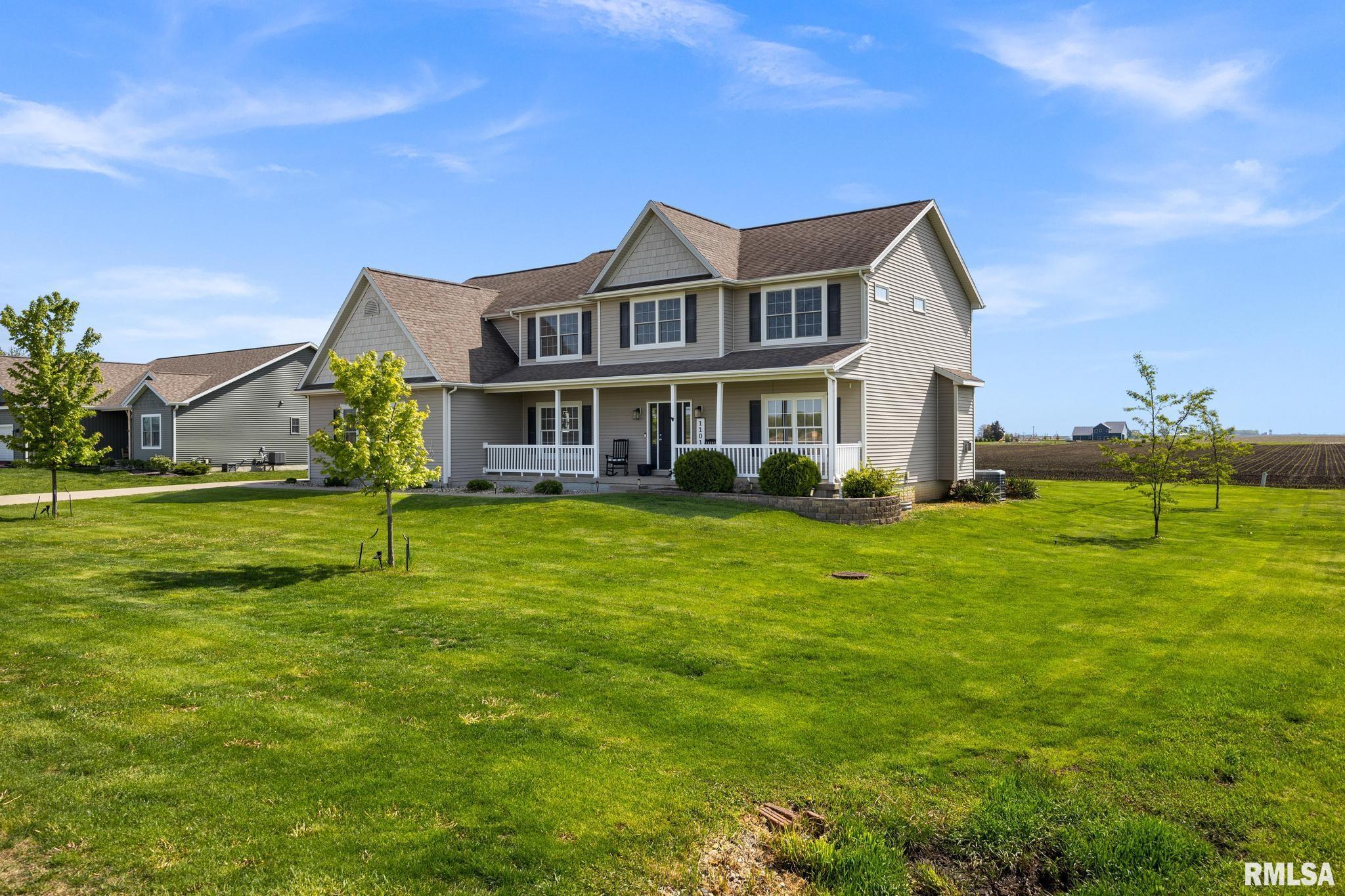 1101 N Pine Street, El Paso, Illinois image 3