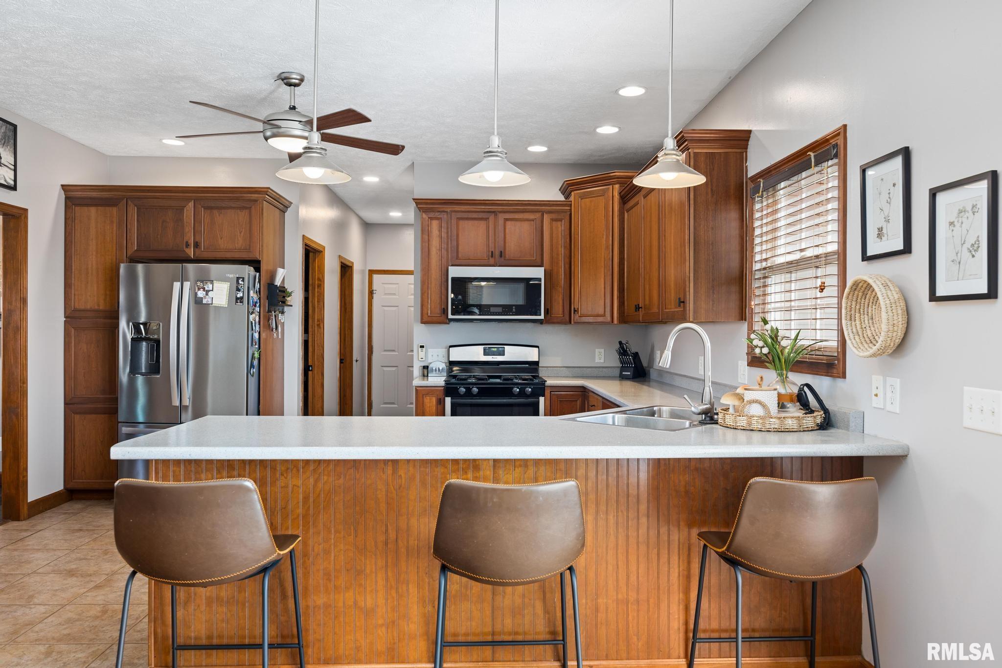 1101 N Pine Street, El Paso, Illinois image 15
