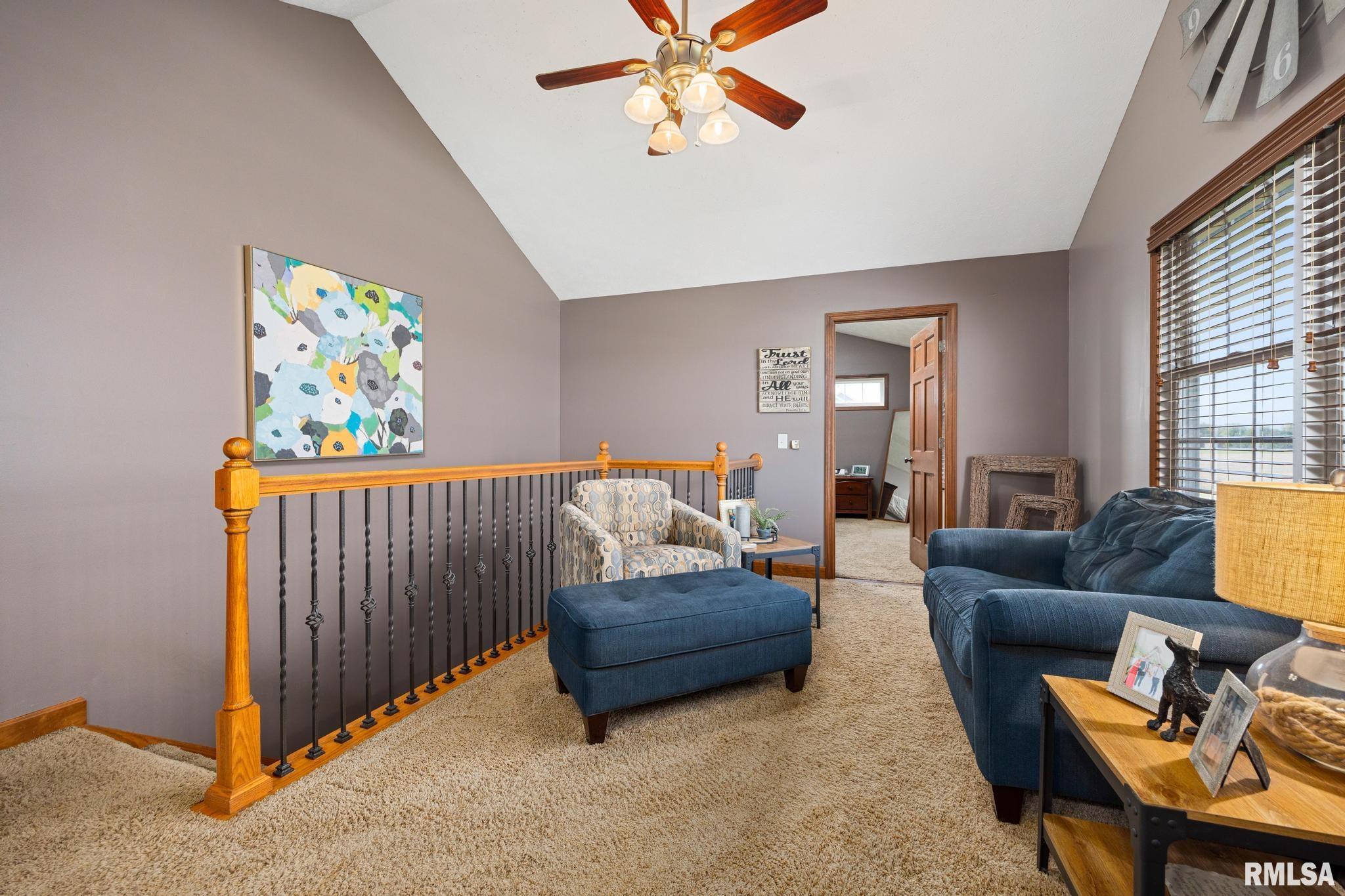 1101 N Pine Street, El Paso, Illinois image 28