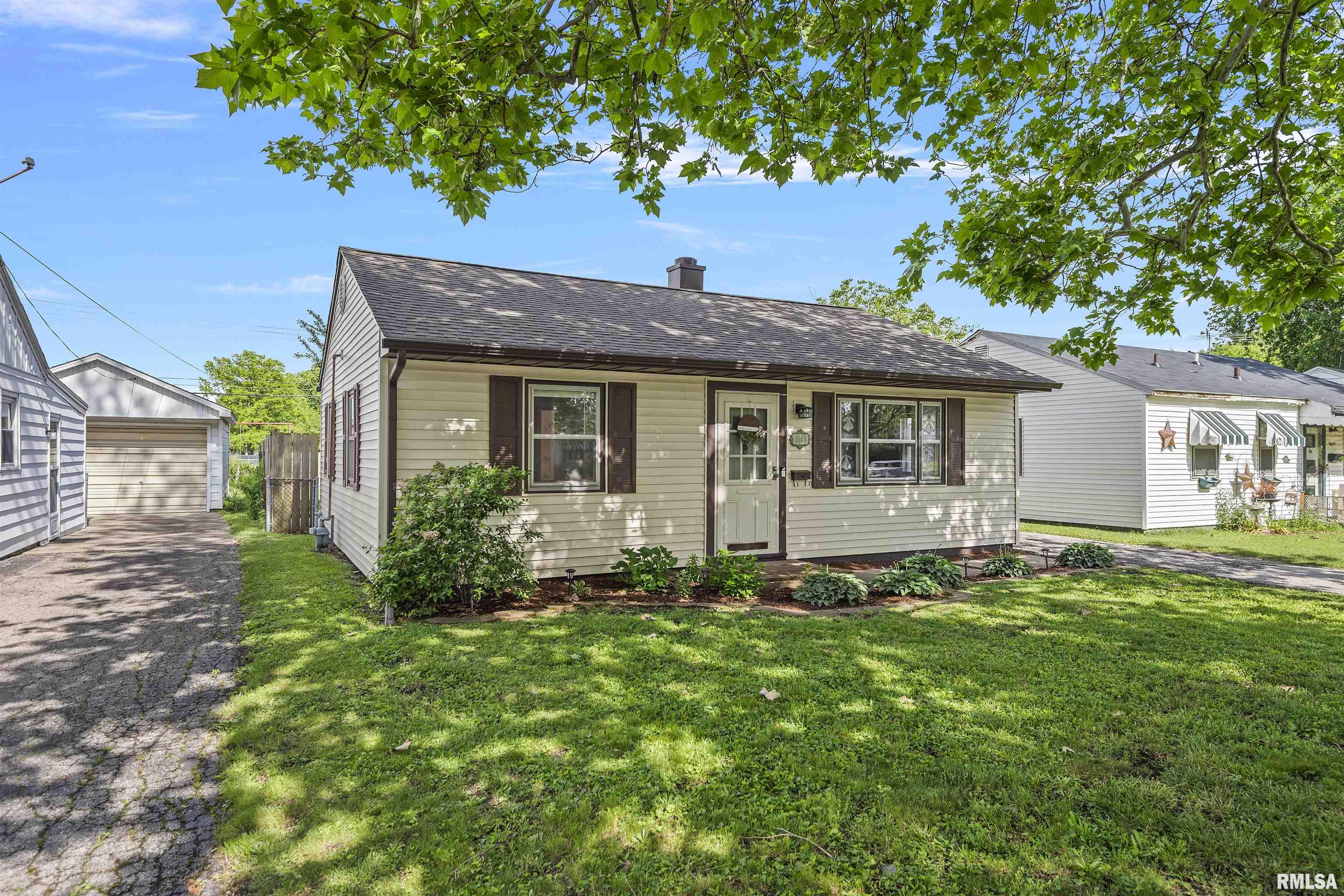 1608 N 21st Street, Springfield, Illinois image 2