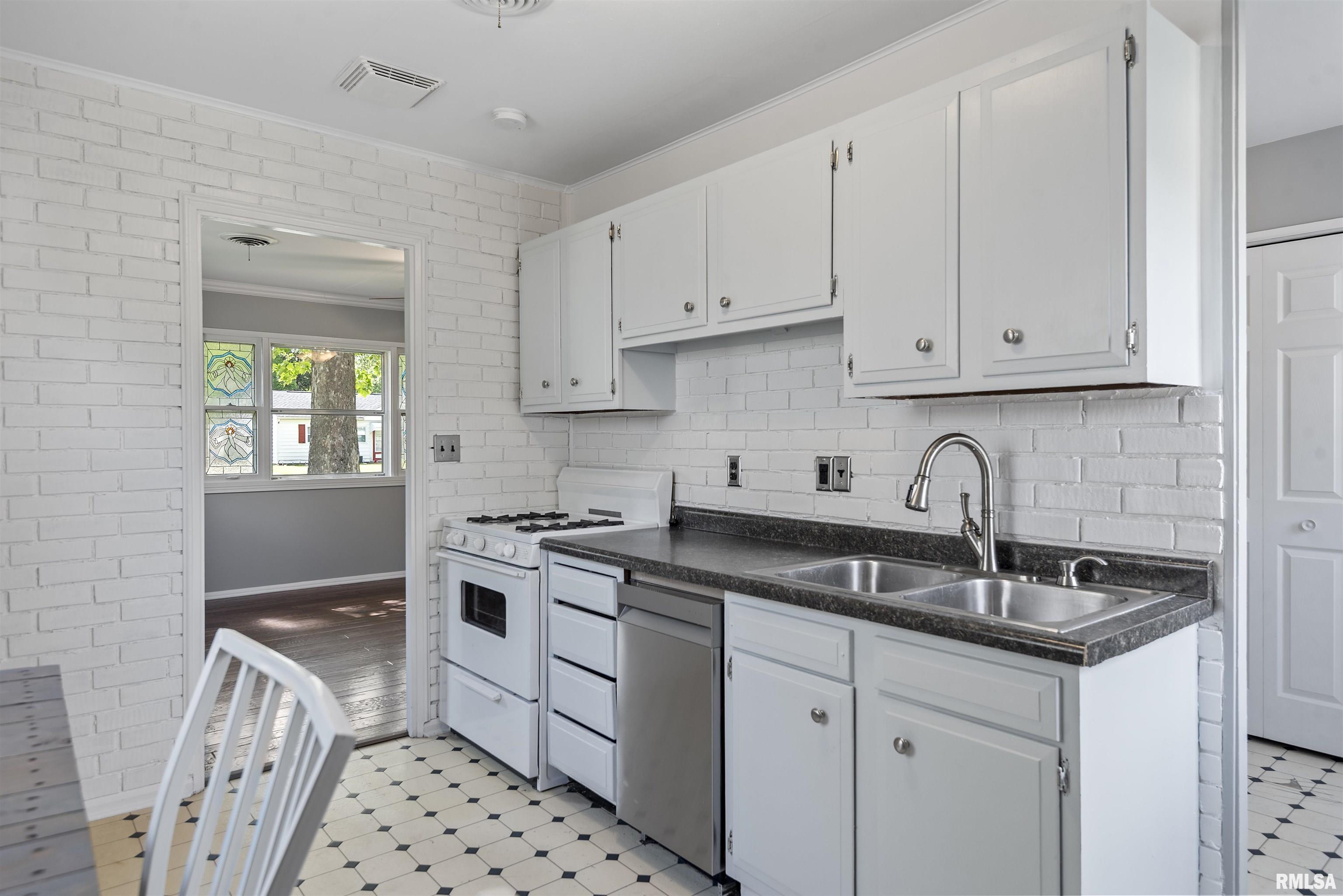 1608 N 21st Street, Springfield, Illinois image 10