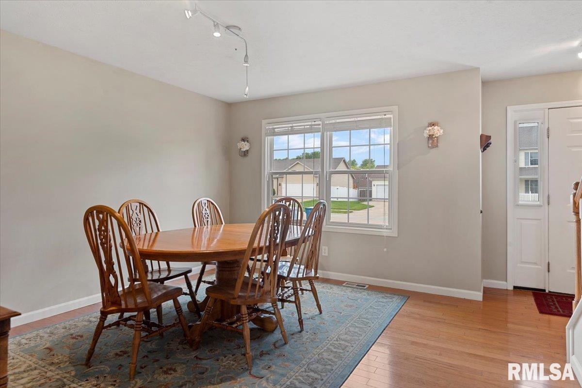 4108 Newtonmore Drive, Springfield, Illinois image 18