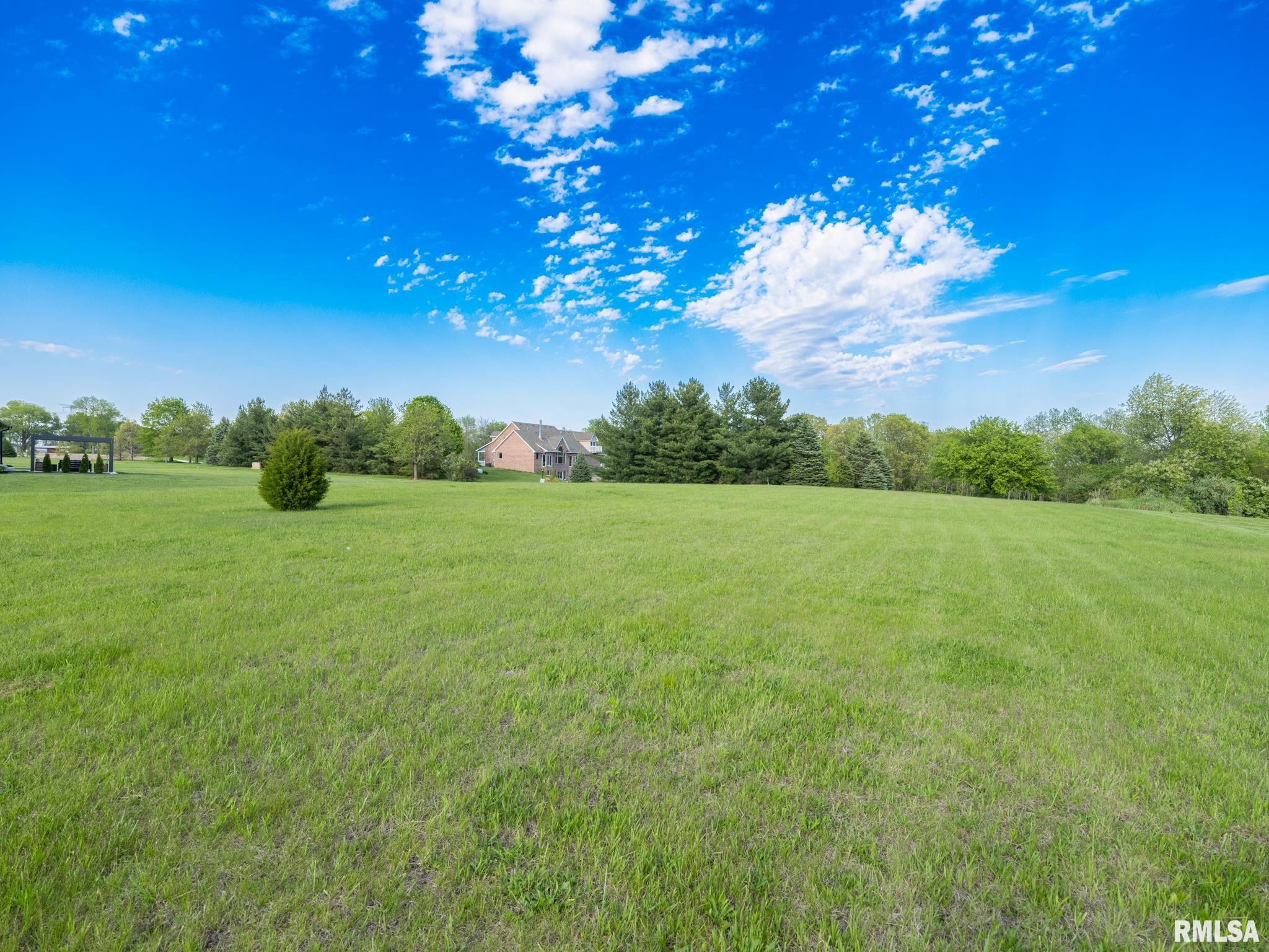 116 Lost Creek Court, Pekin, Illinois image 16