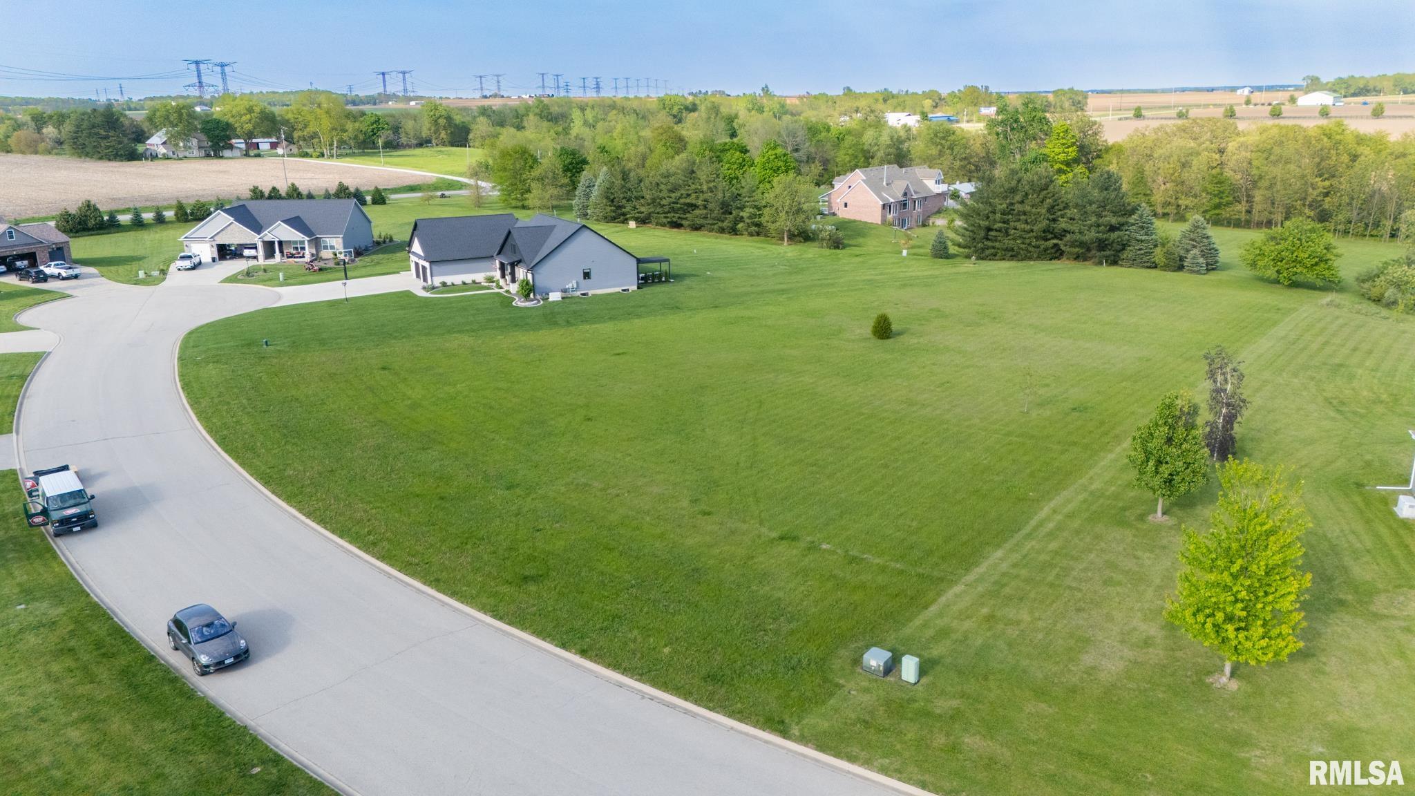 116 Lost Creek Court, Pekin, Illinois image 5