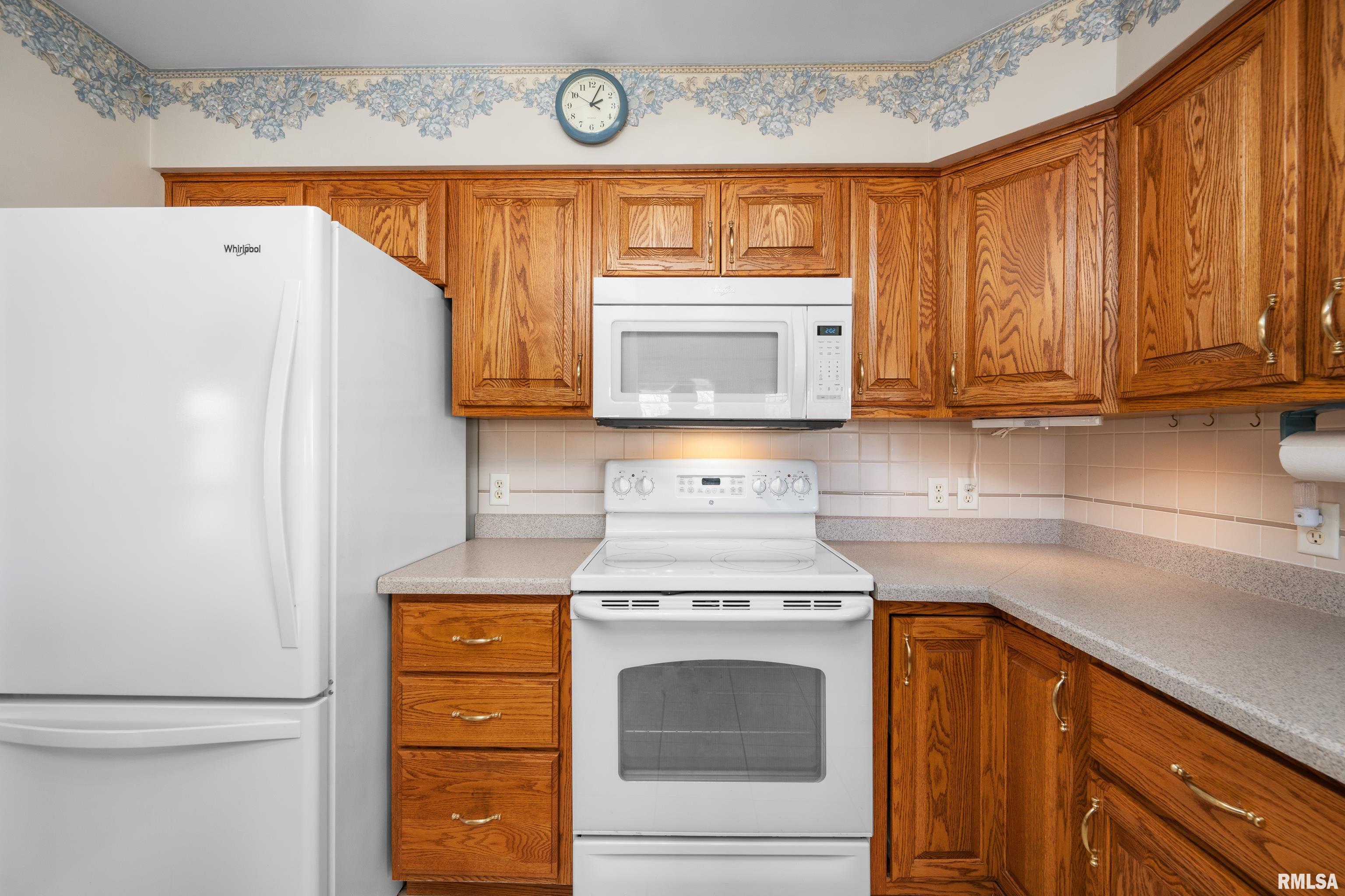 11616 81st Street West, Taylor Ridge, Illinois image 12
