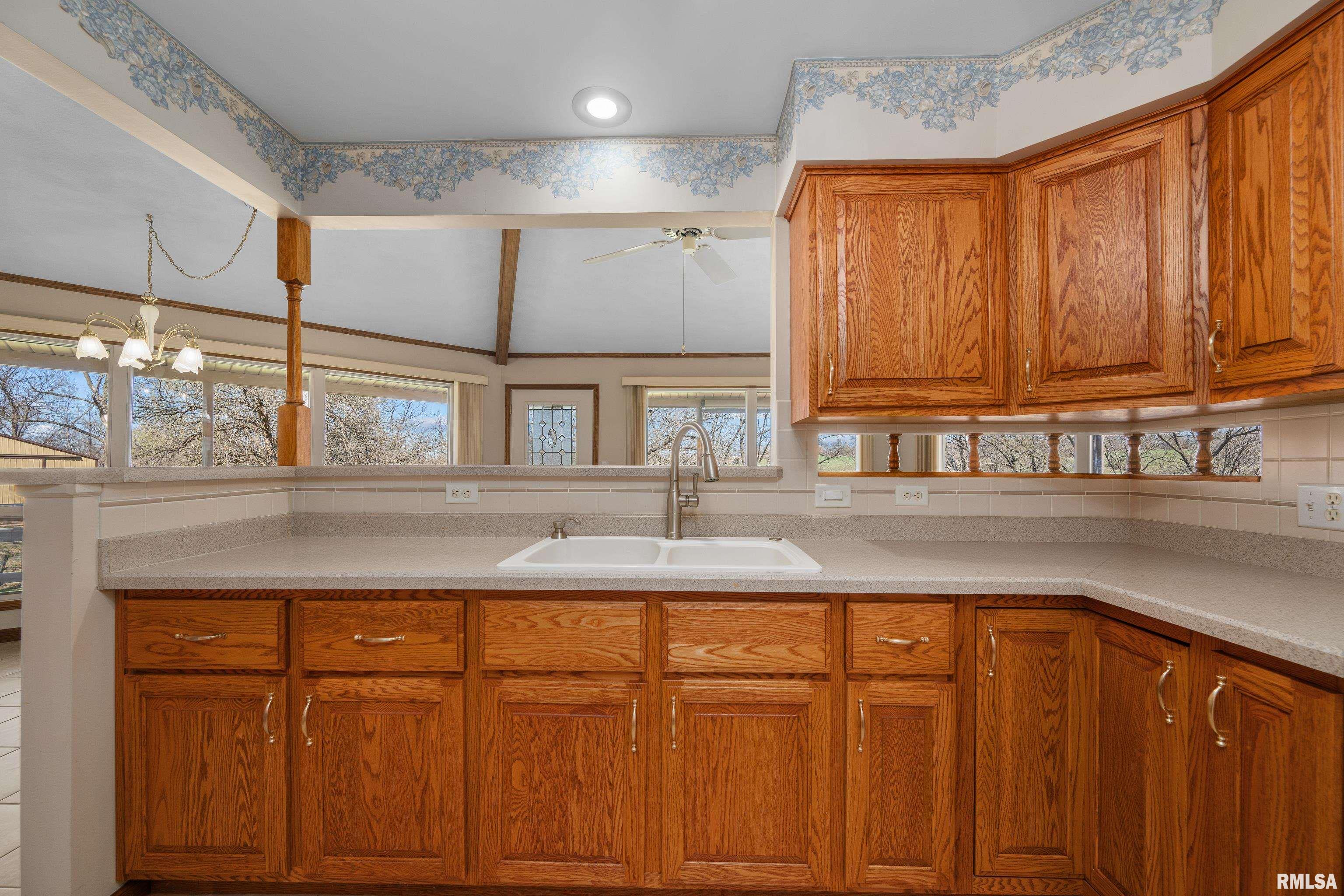 11616 81st Street West, Taylor Ridge, Illinois image 13
