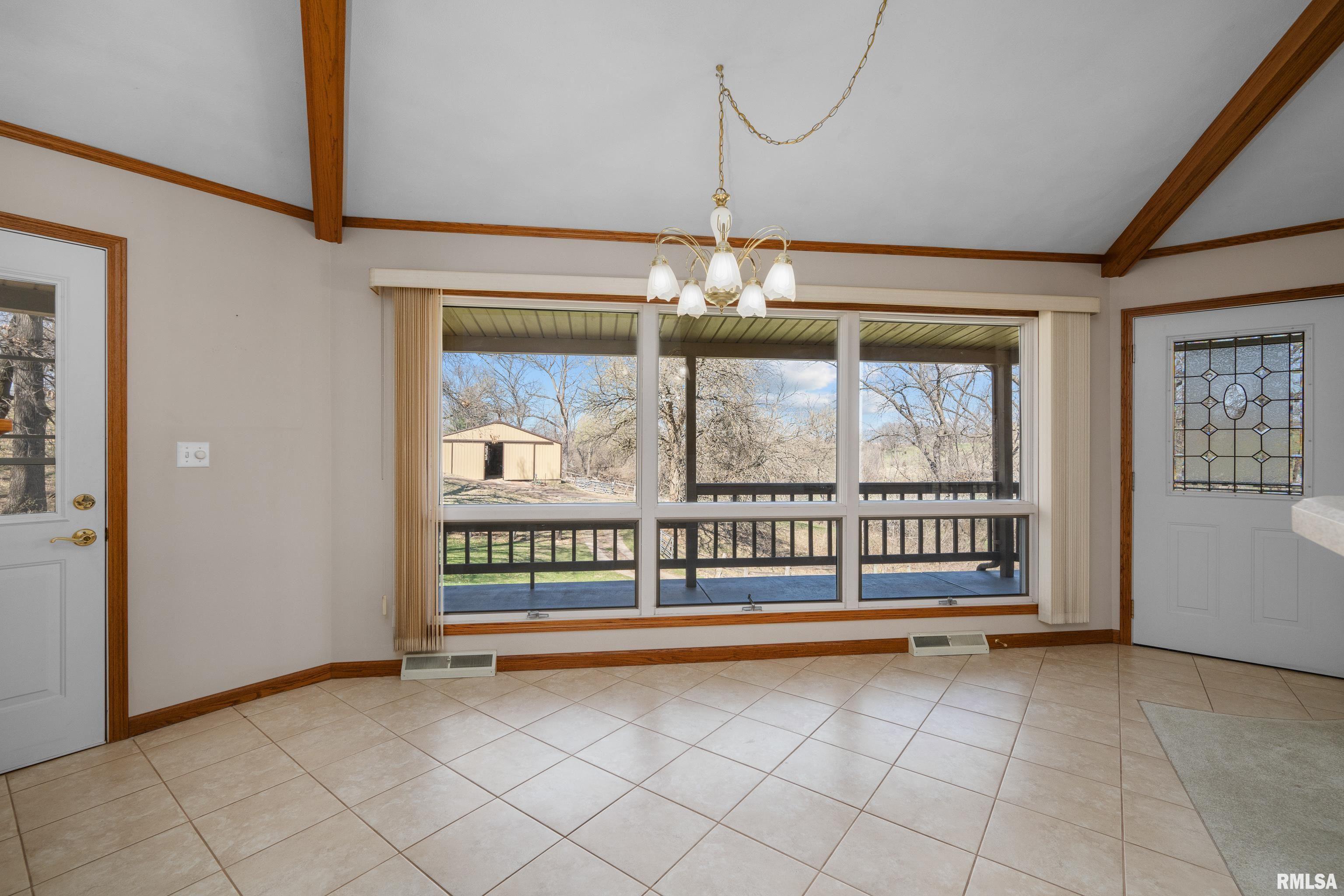11616 81st Street West, Taylor Ridge, Illinois image 10