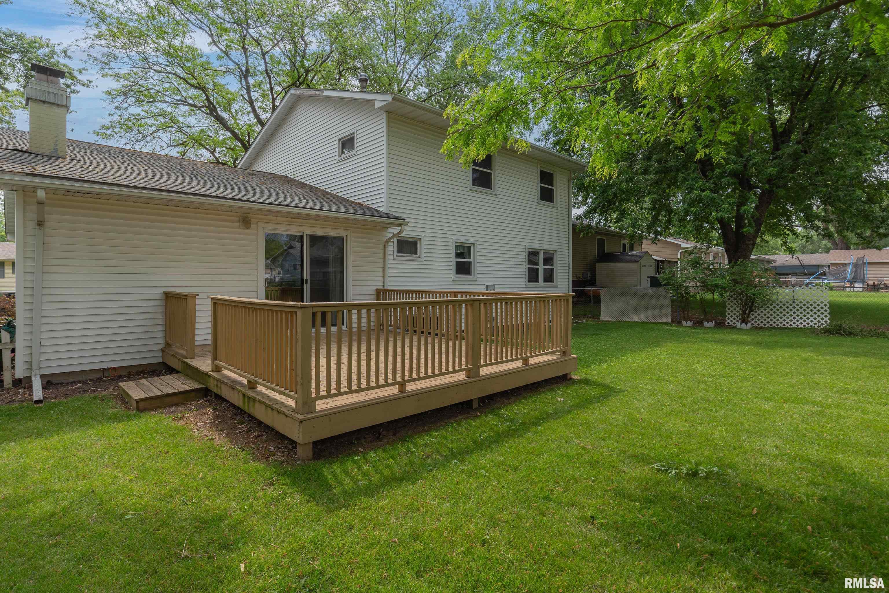 1328 N Stark Street, Davenport, Iowa image 6