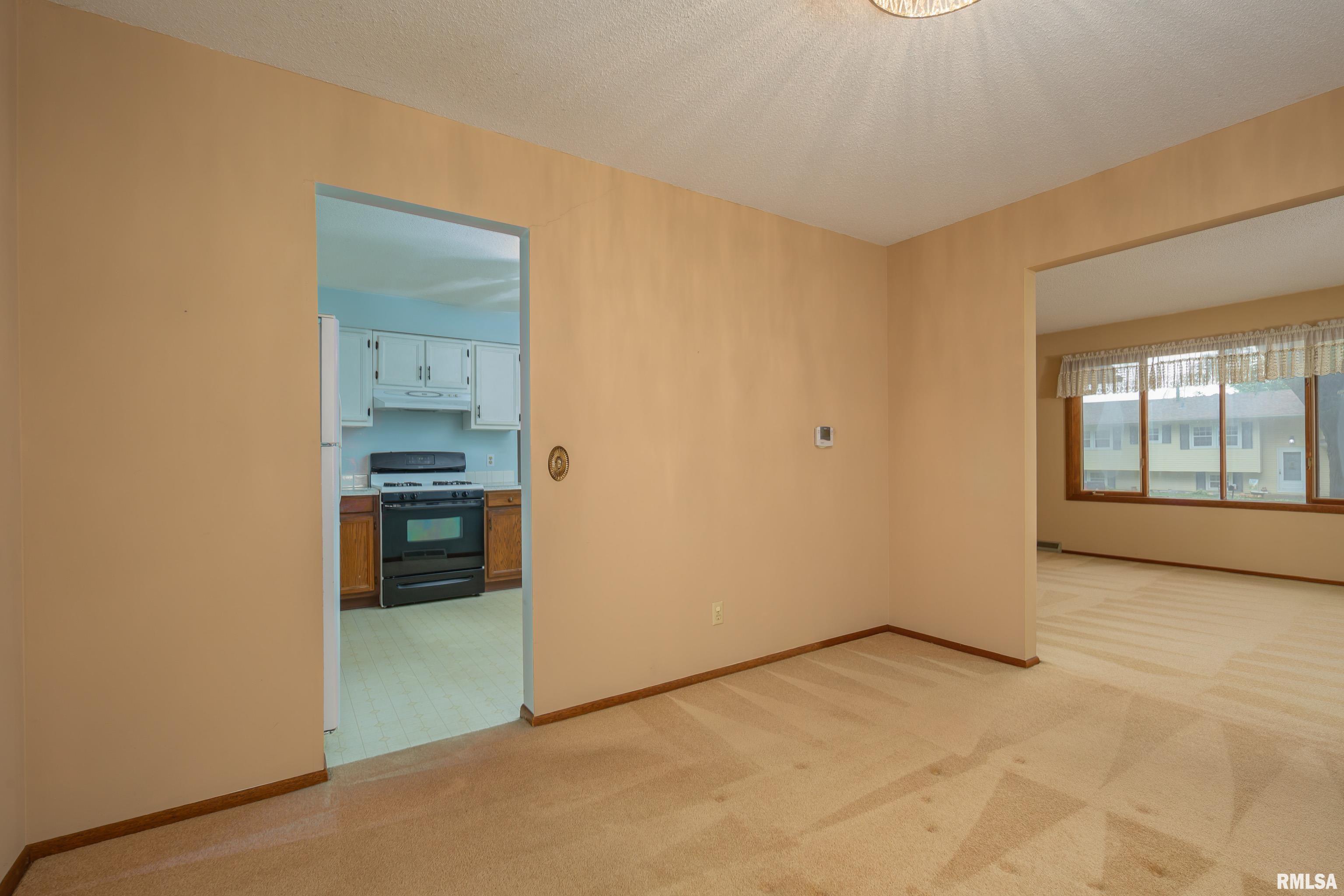 1328 N Stark Street, Davenport, Iowa image 12