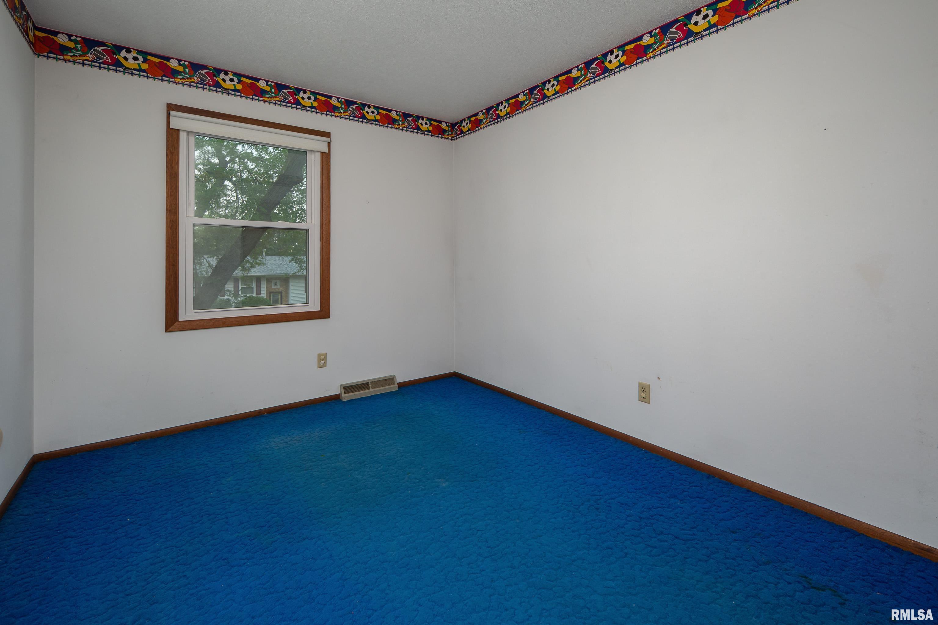 1328 N Stark Street, Davenport, Iowa image 21